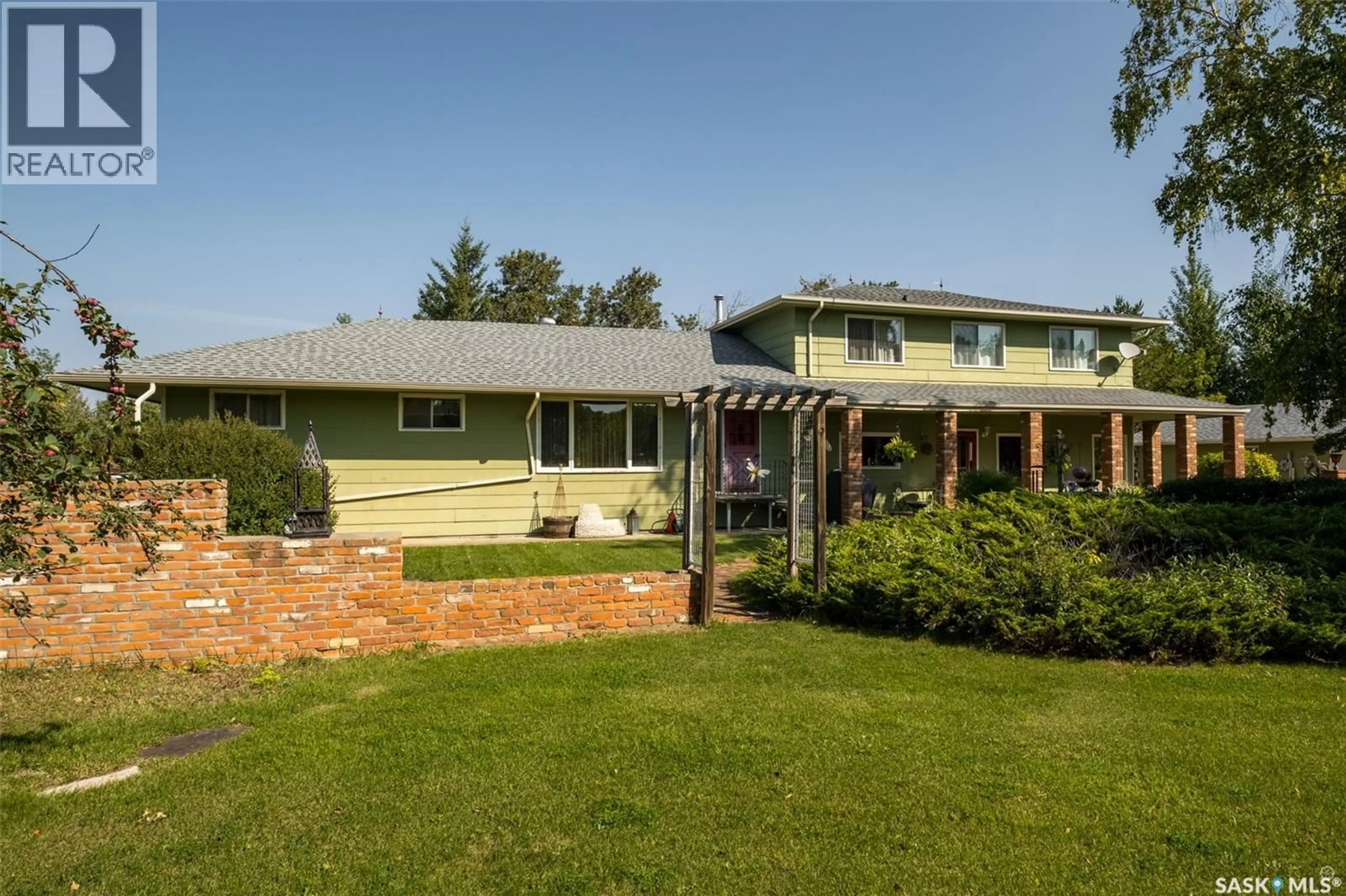 A pic from outside/outdoor area/front of a property/back of a property/a pic from drone, unknown for 302 EAST ACREAGE, Prince Albert Rm No. 461 Saskatchewan S6V6J8
