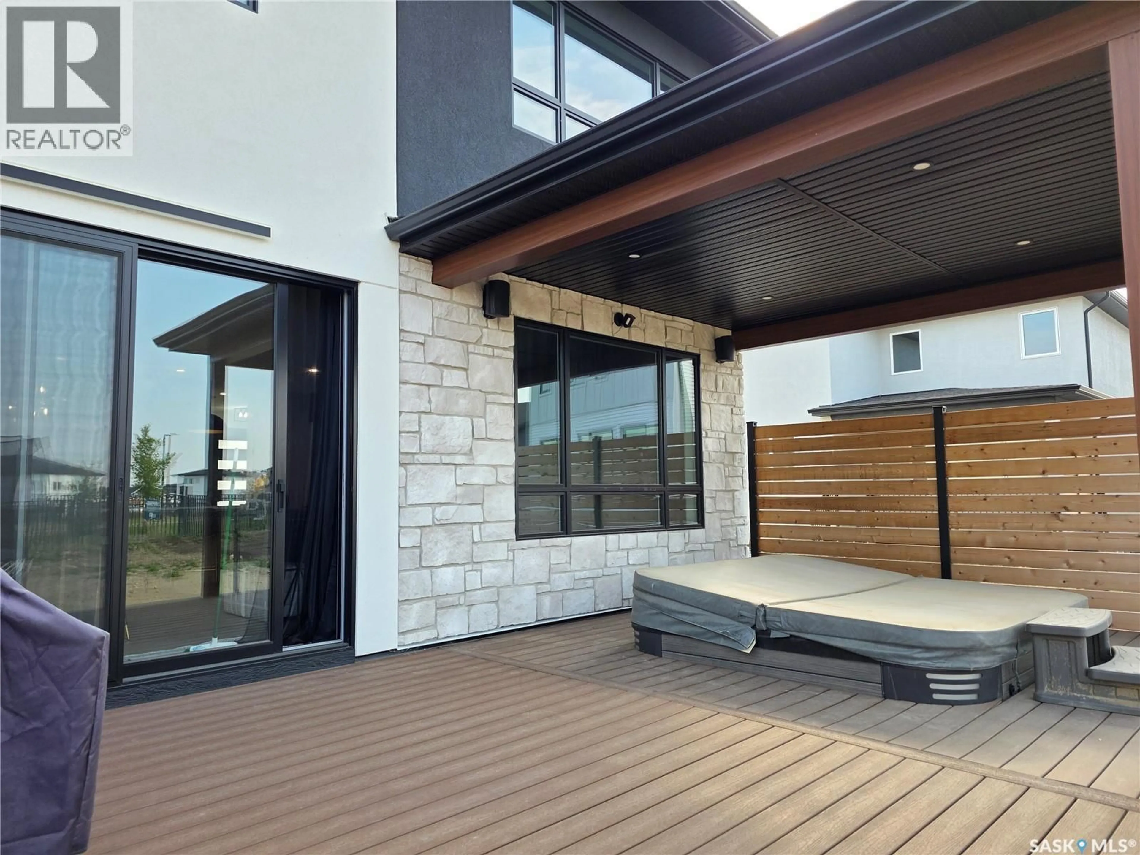 Unknown for 443 WOOLF BEND, Saskatoon Saskatchewan S7W1E4