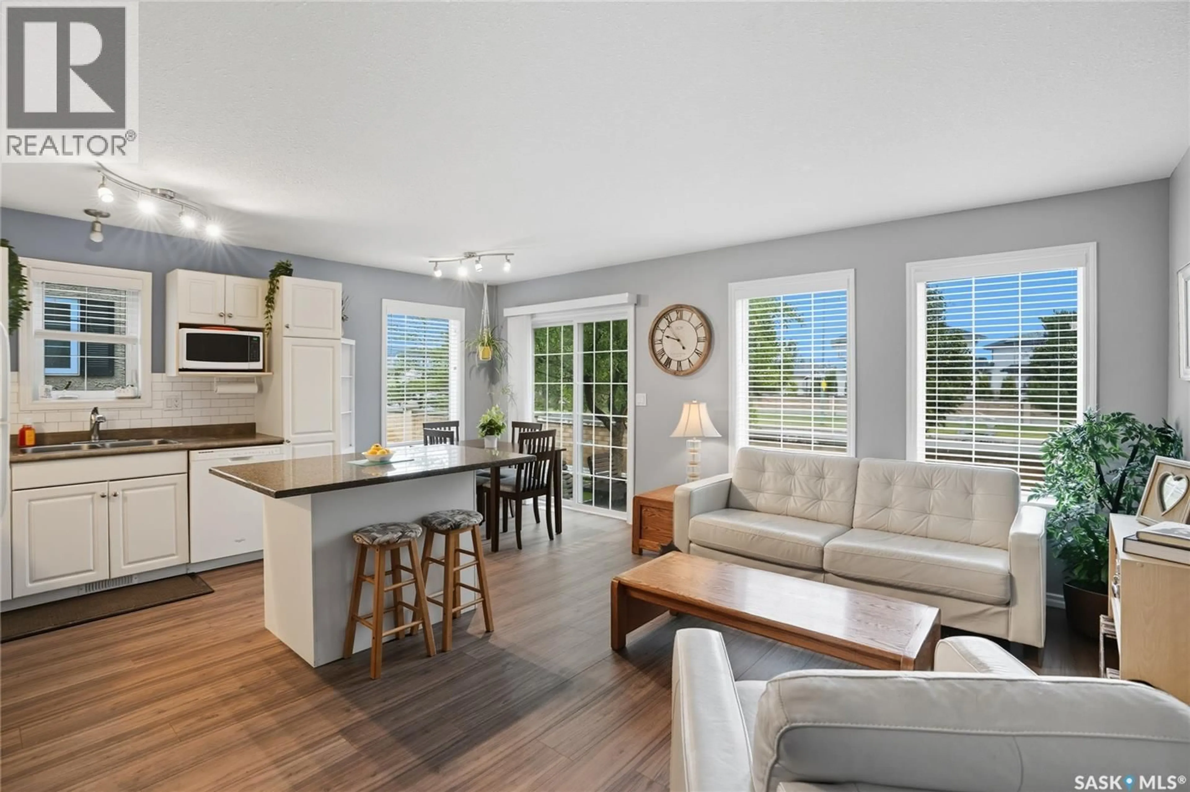 Open concept kitchen, unknown for 103 - 17 BANYAN CRESCENT, Saskatoon Saskatchewan S7V1G2