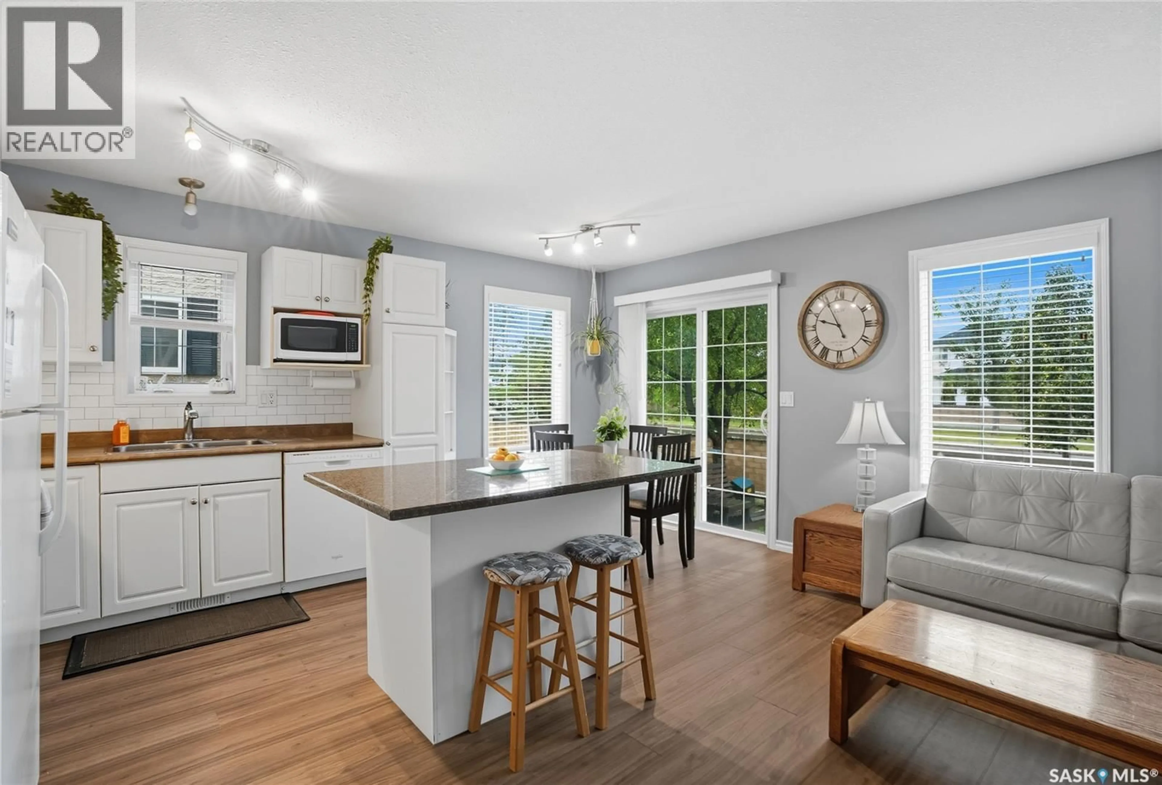 Open concept kitchen, unknown for 103 - 17 BANYAN CRESCENT, Saskatoon Saskatchewan S7V1G2
