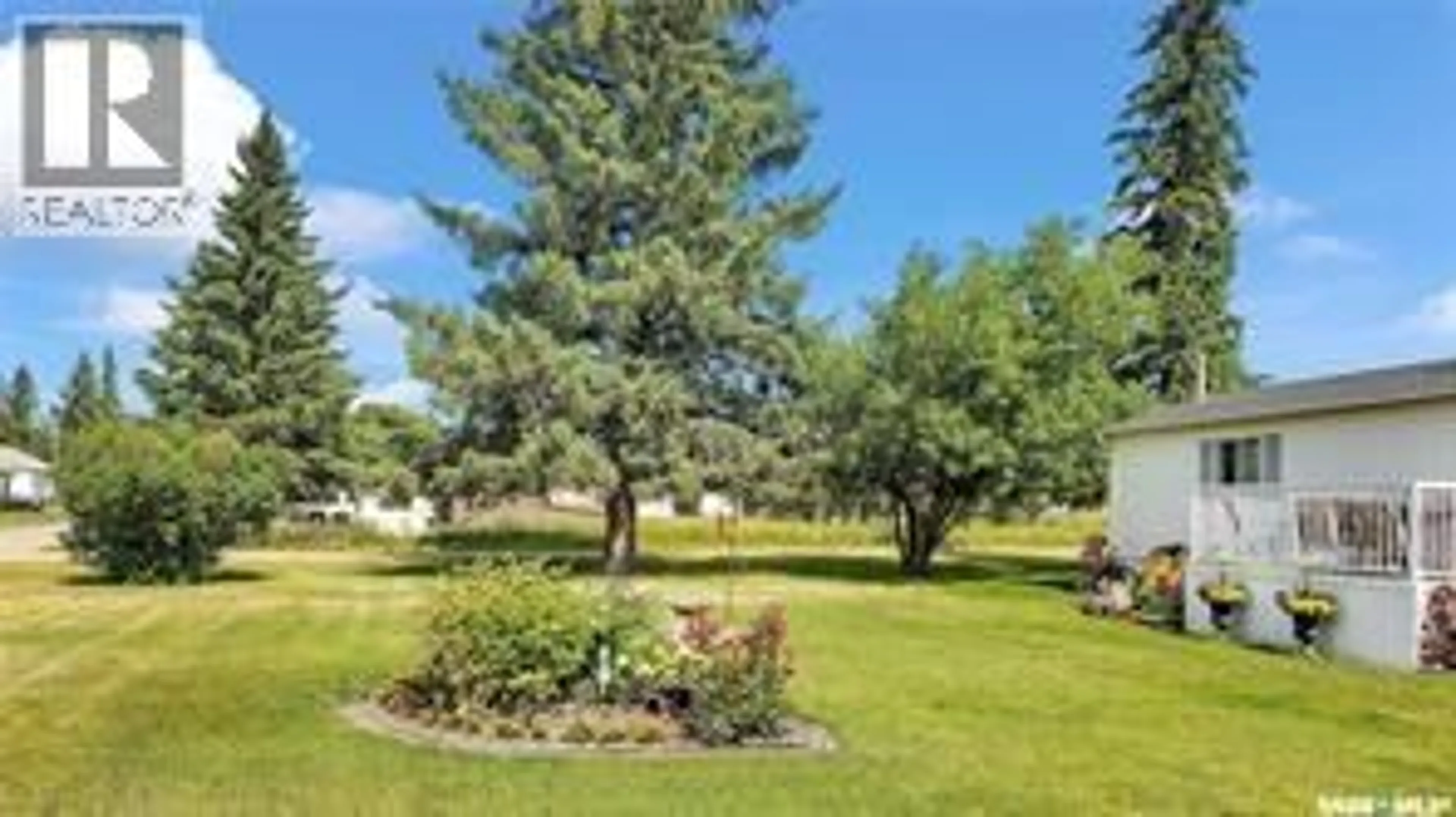 Unknown for 800 3RD AVENUE, Spy Hill Saskatchewan S0A3W0
