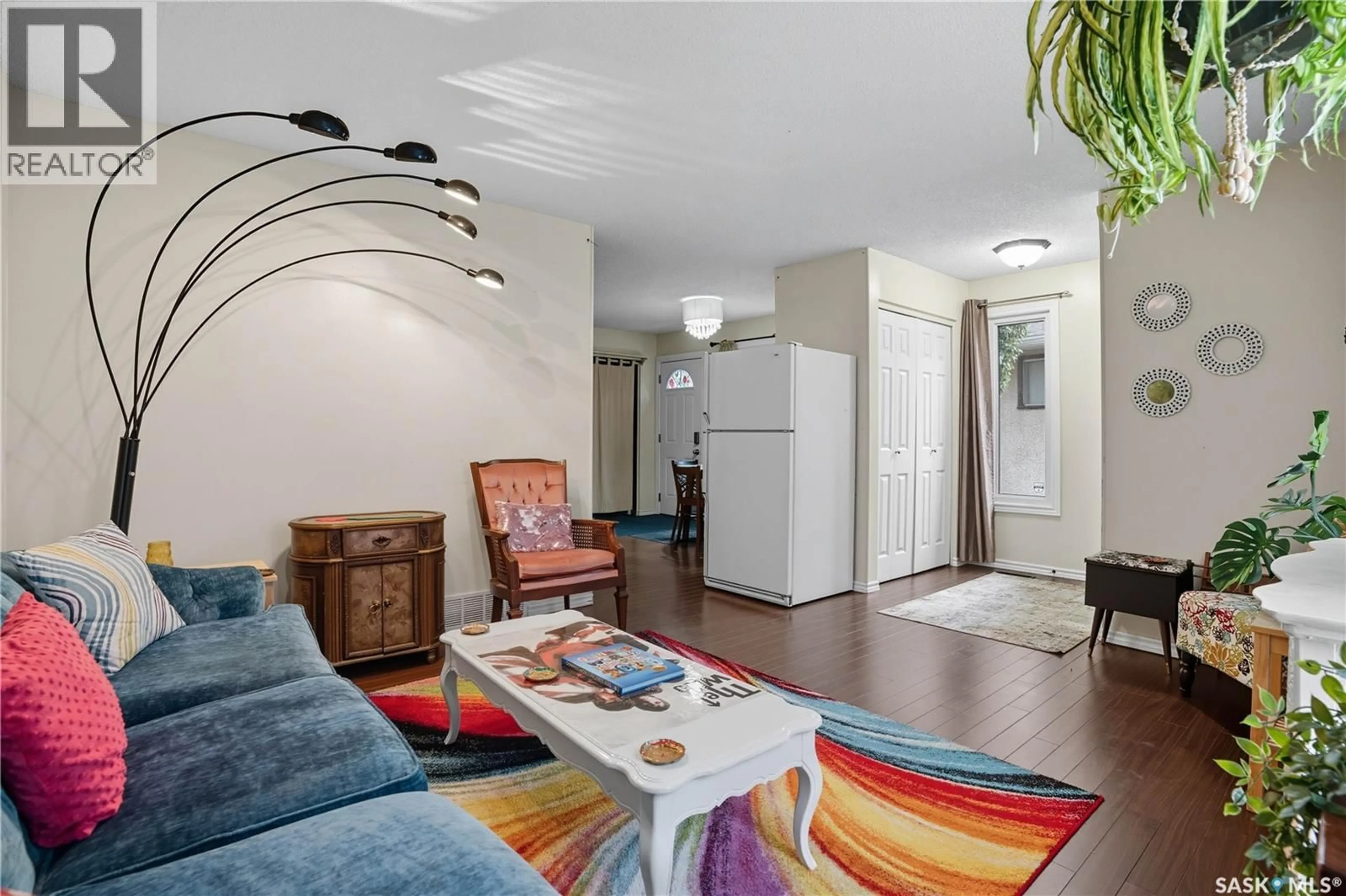 Living room with furniture, unknown for 18 LAWRIE BAY, Regina Saskatchewan S4X2B3