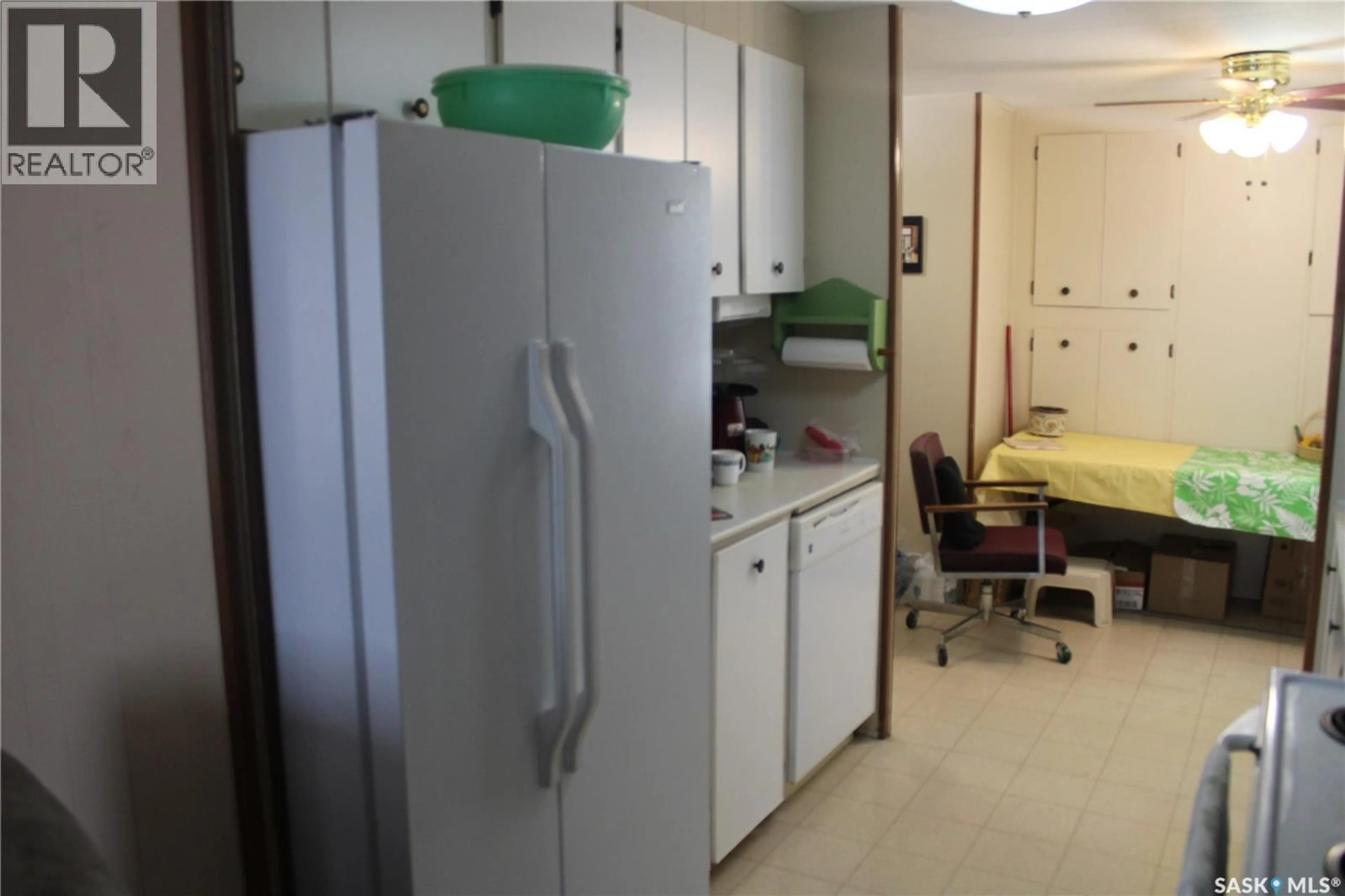 Standard kitchen, unknown for 4 1ST AVENUE, Macnutt Saskatchewan S0A2K0