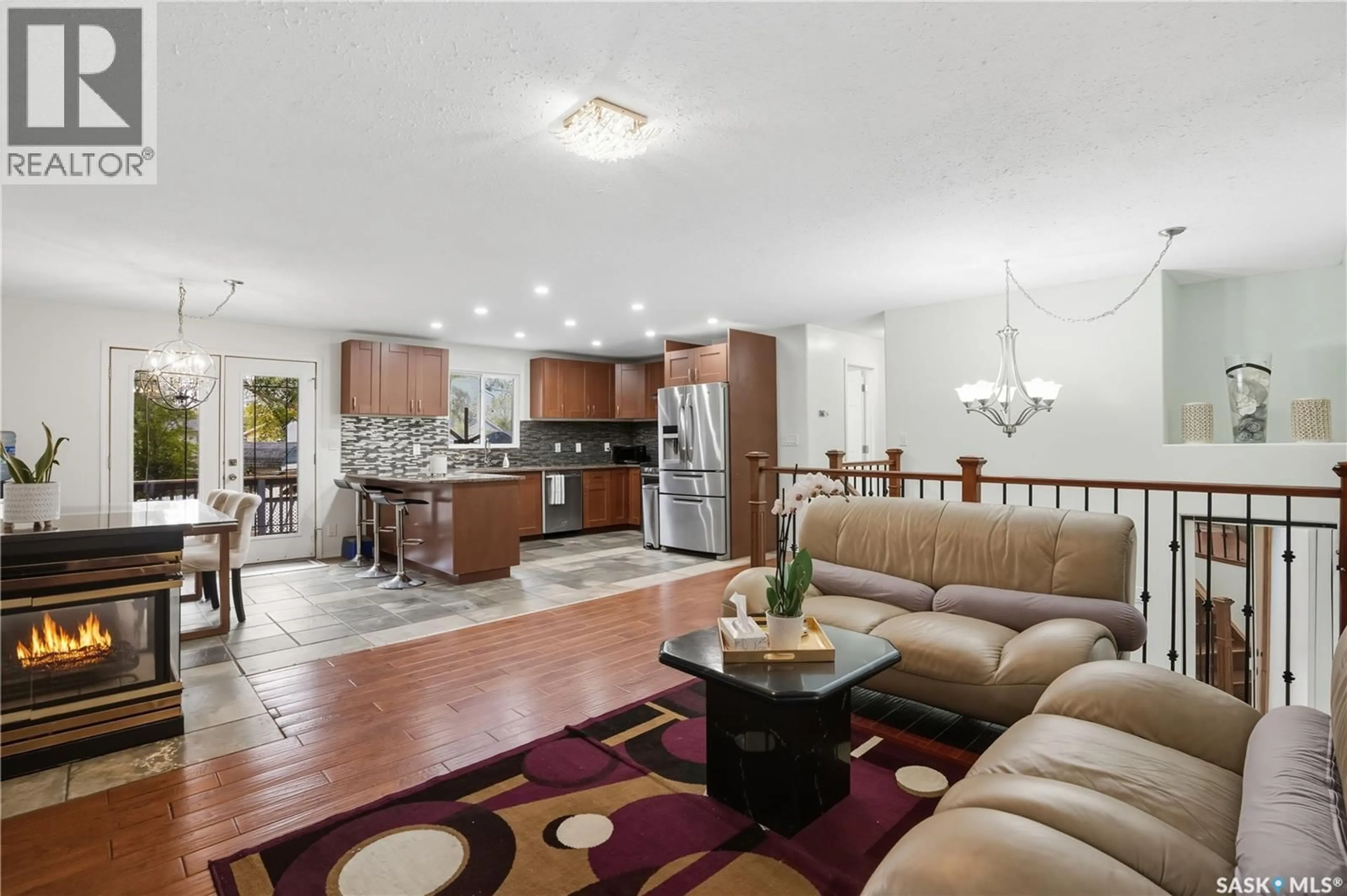 Open concept kitchen, ceramic/tile floor for 43 WOODSWORTH CRESCENT, Regina Saskatchewan S4T7A9
