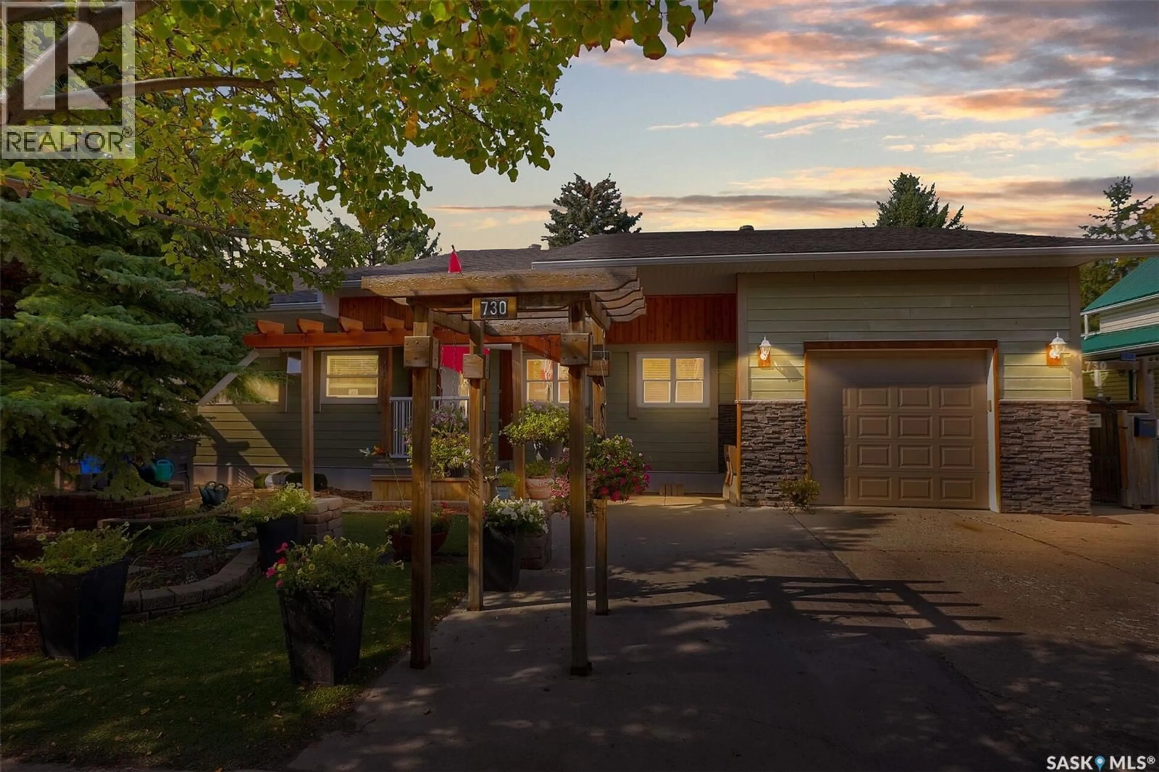 Unknown for 730 JAMES STREET, Lumsden Saskatchewan S0G3C0