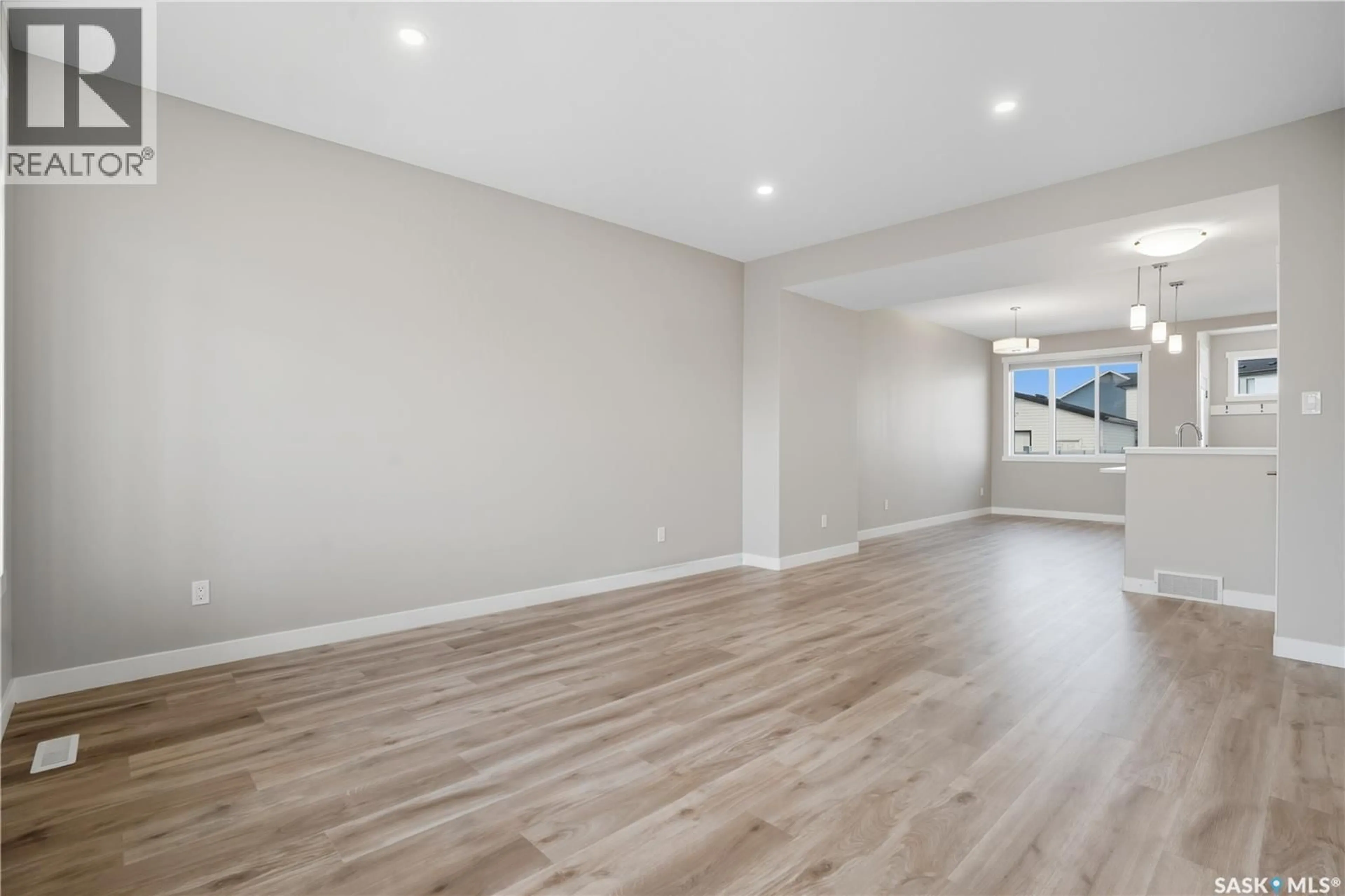 A pic of a room for 4536 BUCKINGHAM DRIVE, Regina Saskatchewan S4V3X6