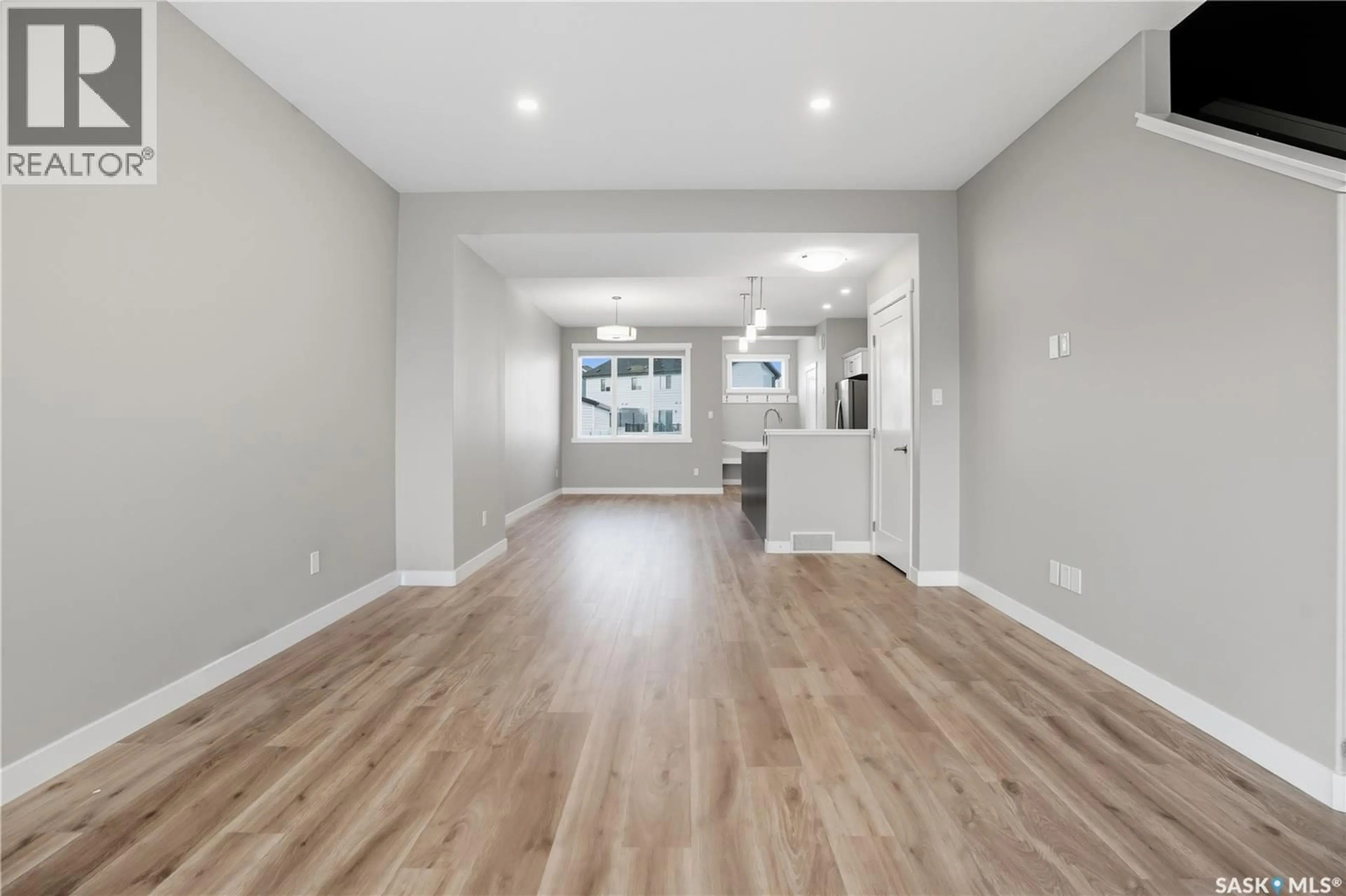 Unknown for 4536 BUCKINGHAM DRIVE, Regina Saskatchewan S4V3X6