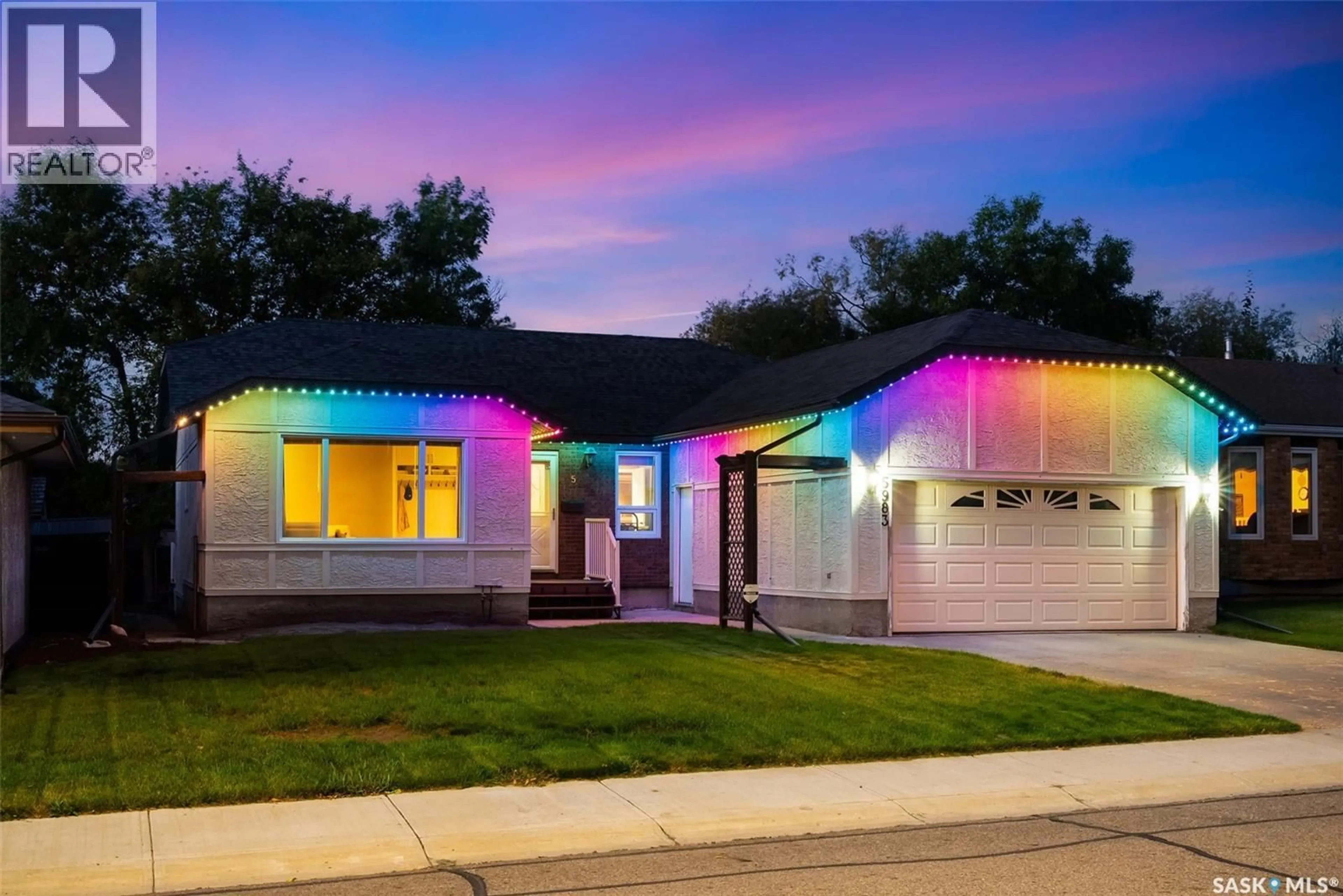 Home with vinyl exterior material, street for 5983 STEELE CRESCENT, Regina Saskatchewan S4X4B1