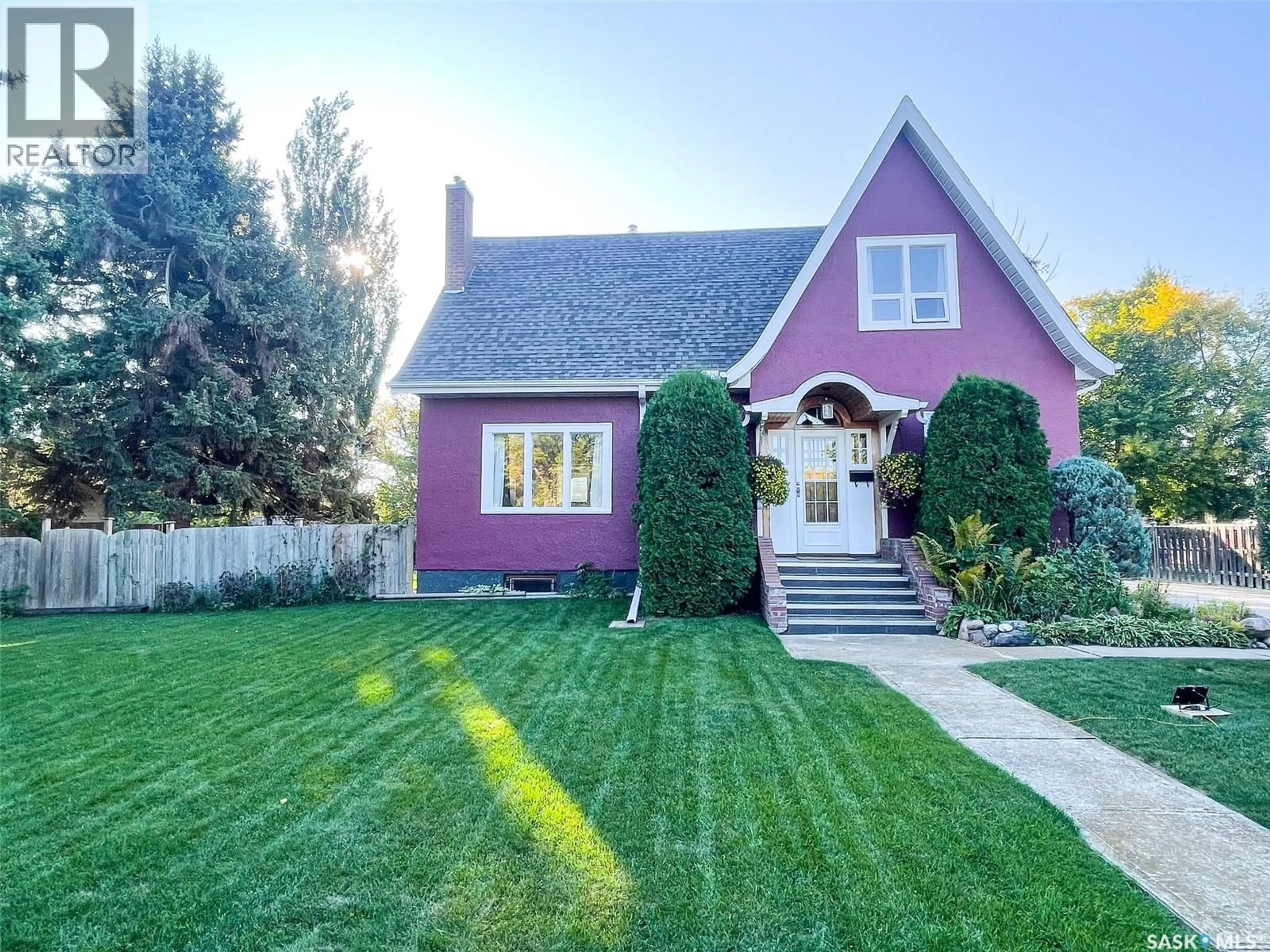 Unknown for 413 CENTRE STREET, Meadow Lake Saskatchewan S9X1E5