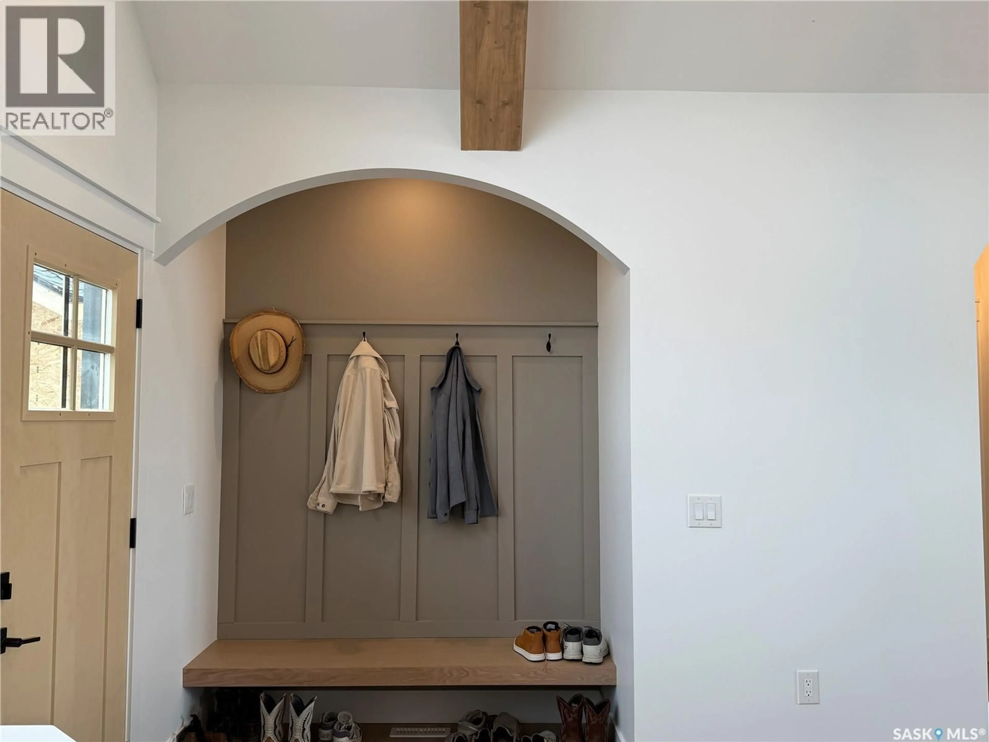 Indoor entryway for 45 PAPE DRIVE, Humboldt Rm No. 370 Saskatchewan S0K2A0