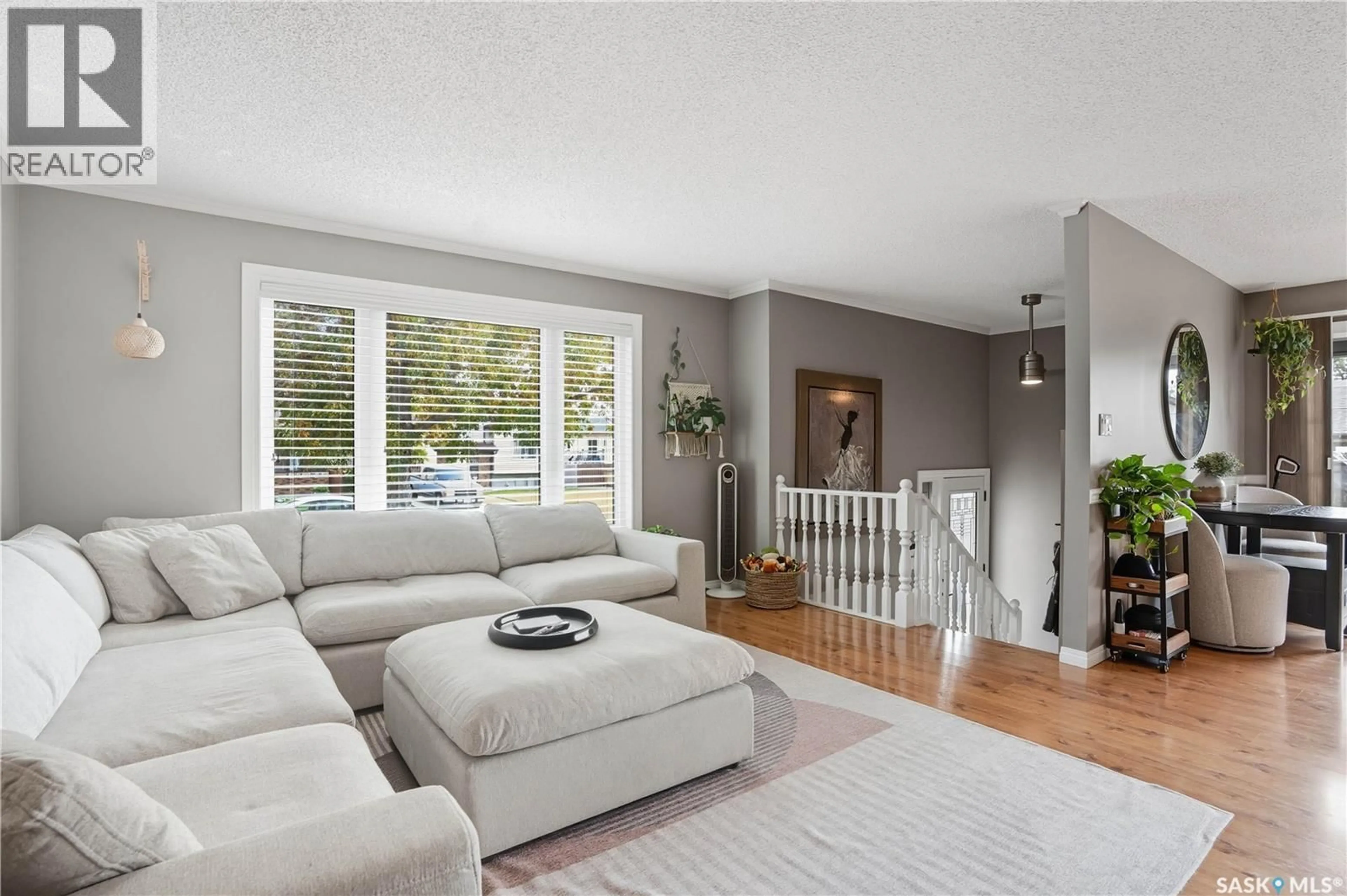 Living room with furniture, unknown for 1030 VICTORY CRESCENT, Regina Saskatchewan S4N6X4