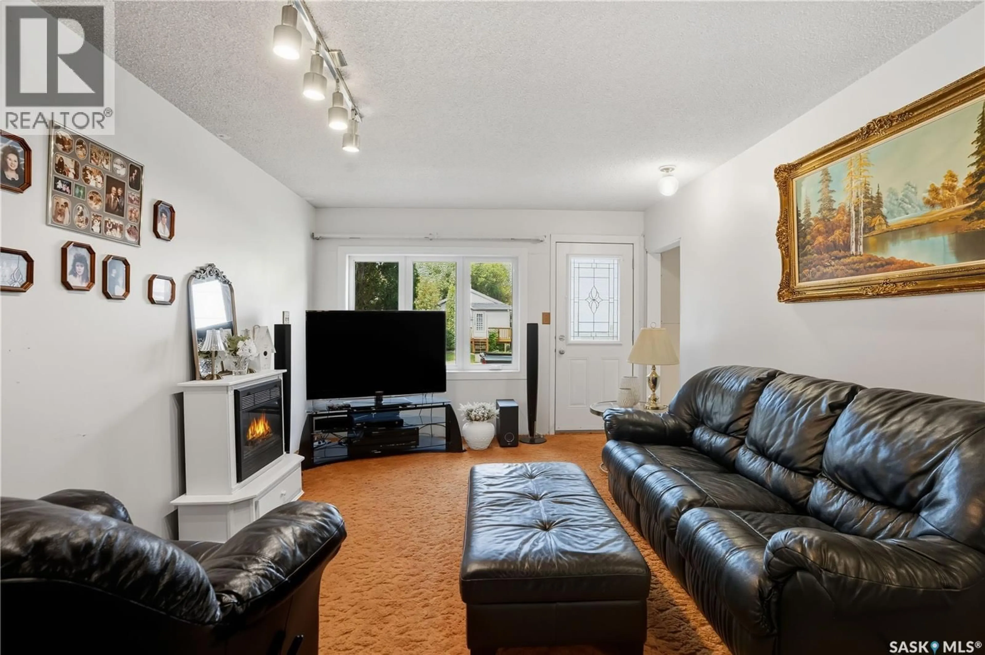 Living room with furniture, unknown for 2425 EDGAR STREET, Regina Saskatchewan S4N3L4