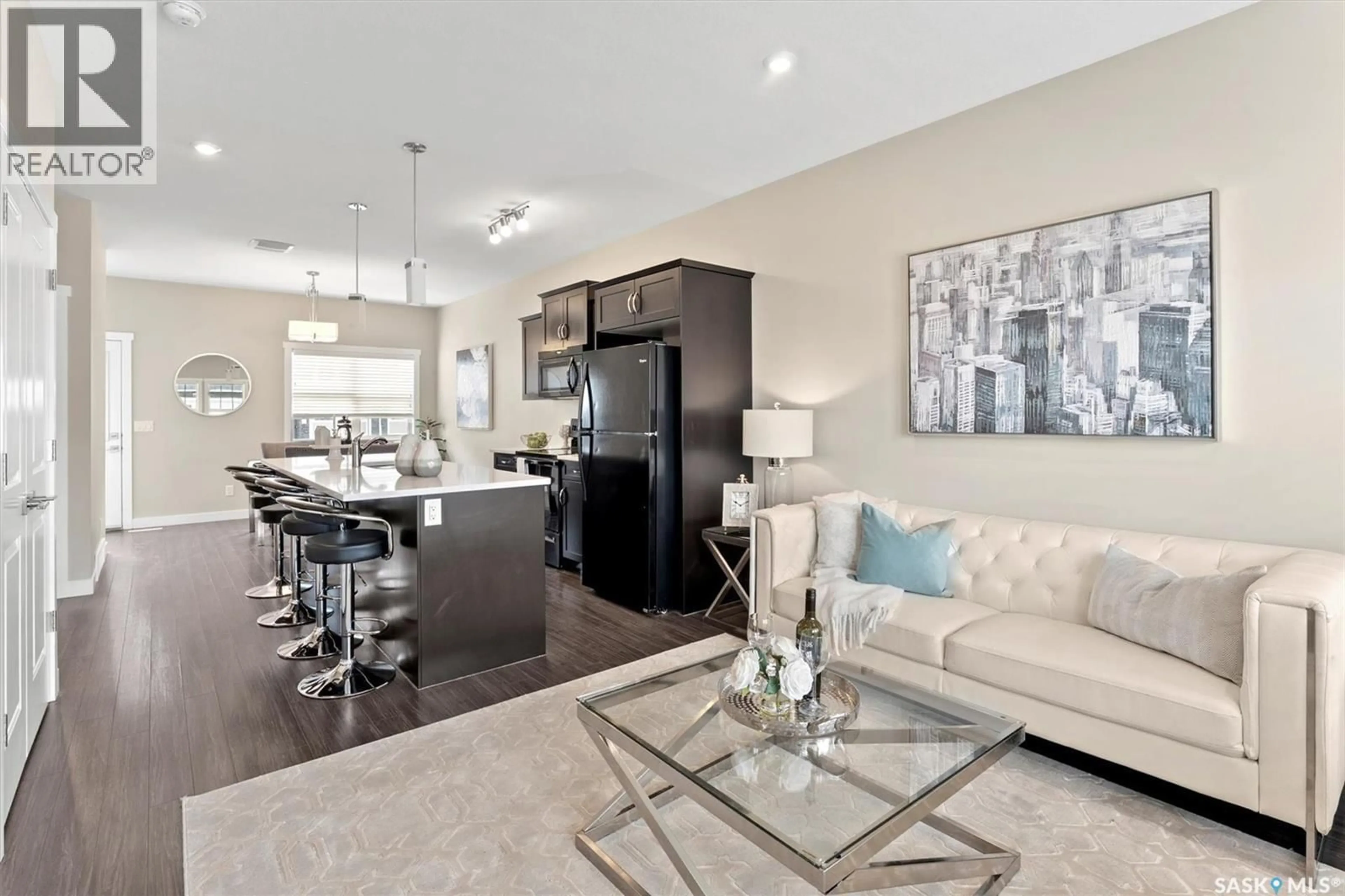 Open concept kitchen, unknown for 1129 KOLYNCHUK LINK, Saskatoon Saskatchewan S7T0X5
