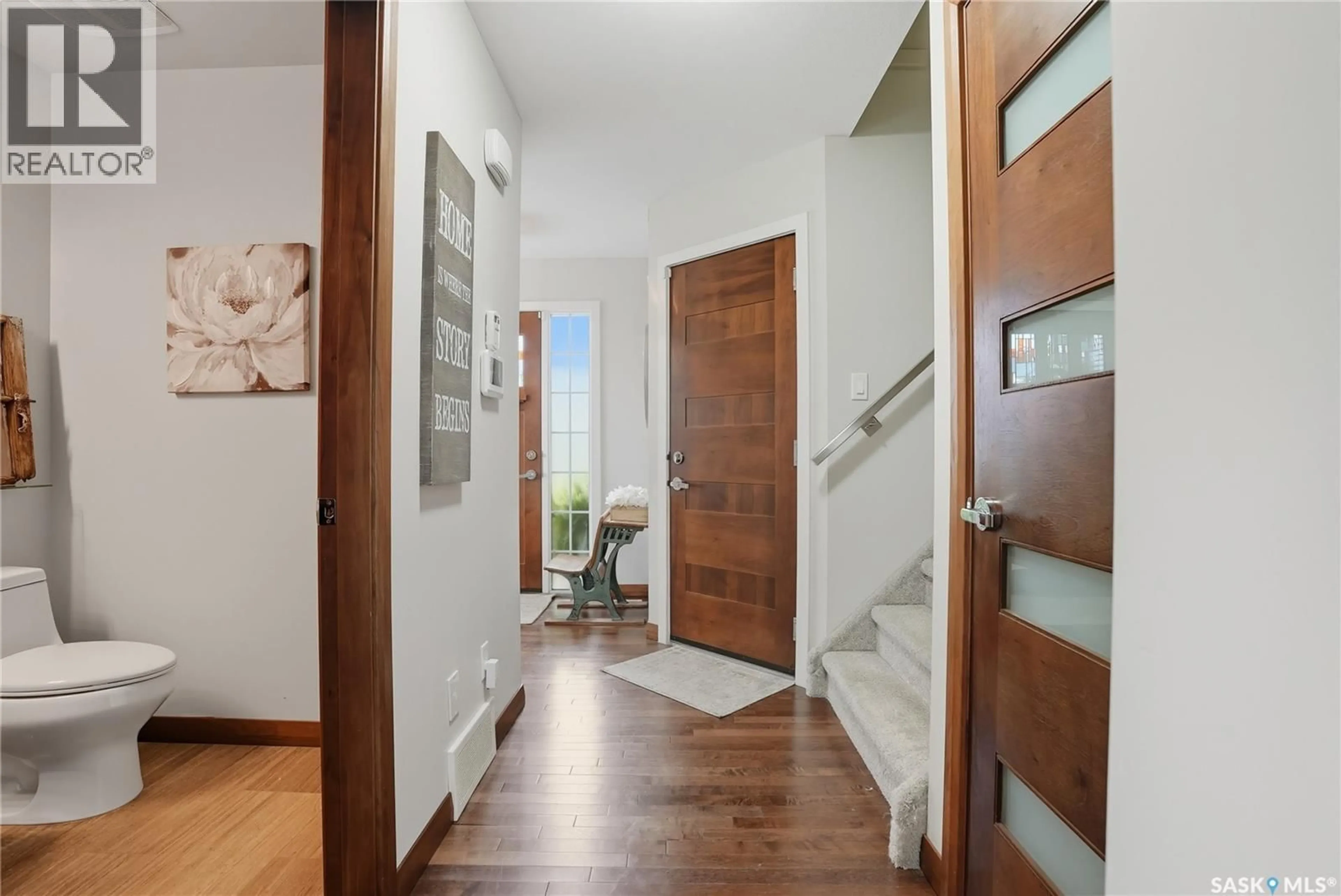 Indoor entryway for 2012 - 706 POHORECKY CRESCENT, Saskatoon Saskatchewan S7W0V4