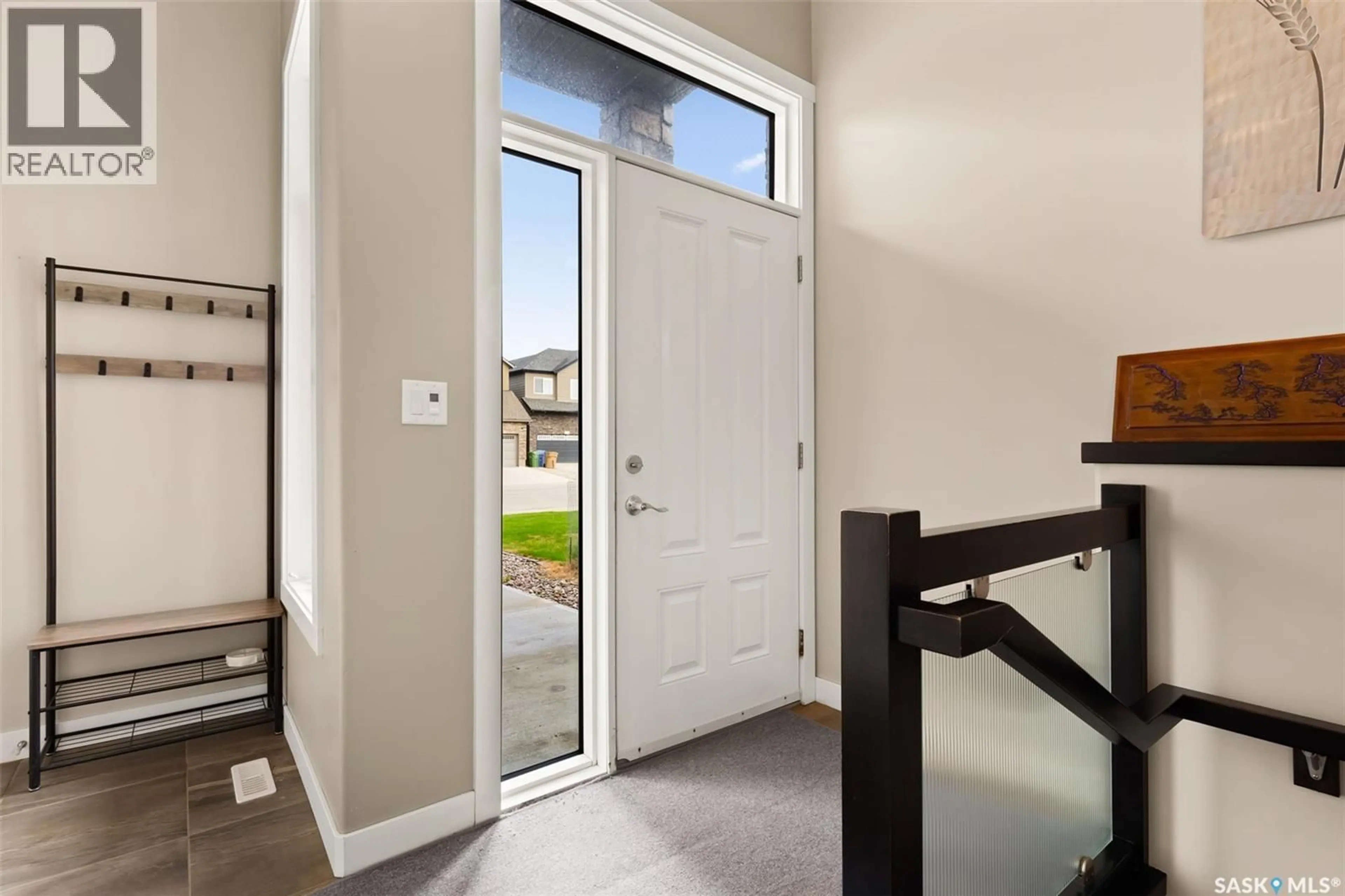 Indoor entryway for 4625 GREEN WATER ROAD, Regina Saskatchewan S4V3H2