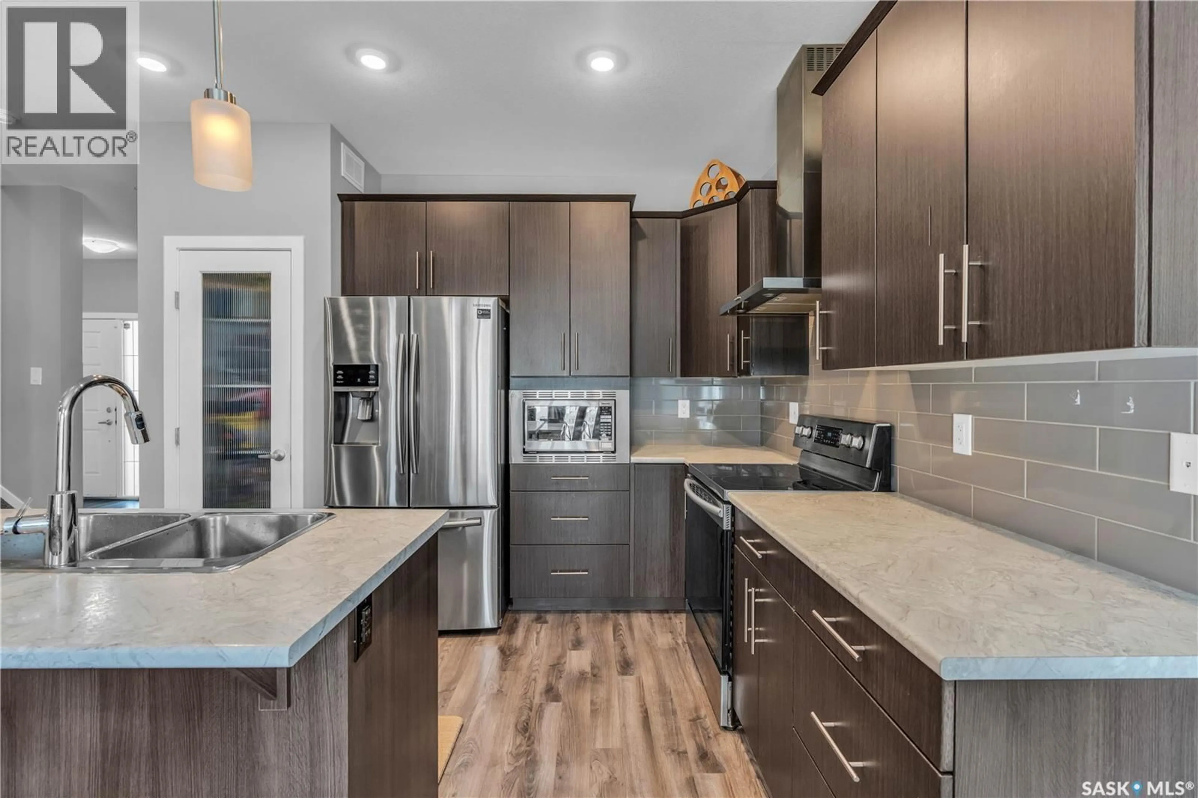 Open concept kitchen, unknown for 227 DAGNONE LANE, Saskatoon Saskatchewan S7V0R1