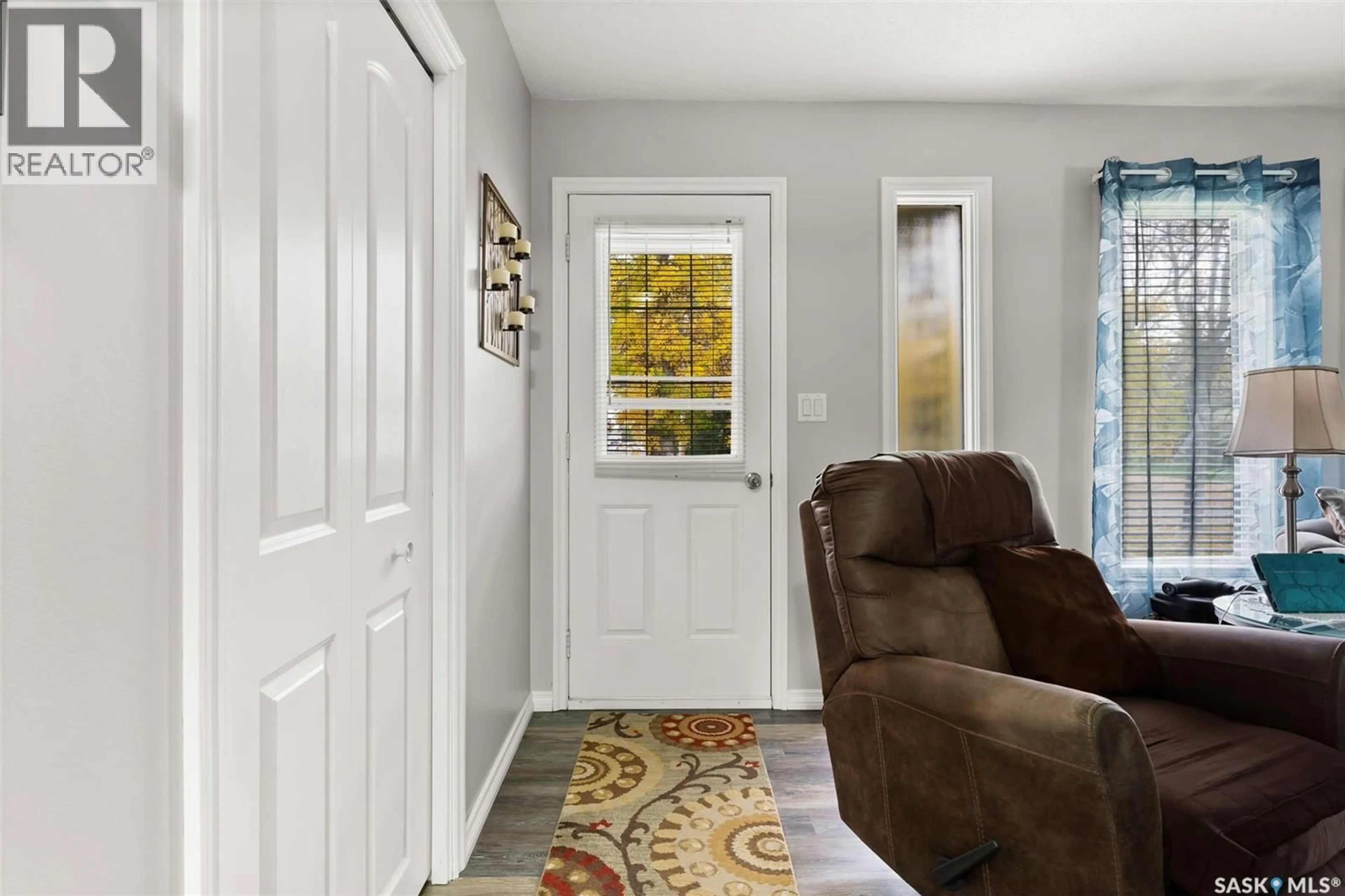Indoor entryway for 103 2ND STREET, Ituna Saskatchewan S0A1N0