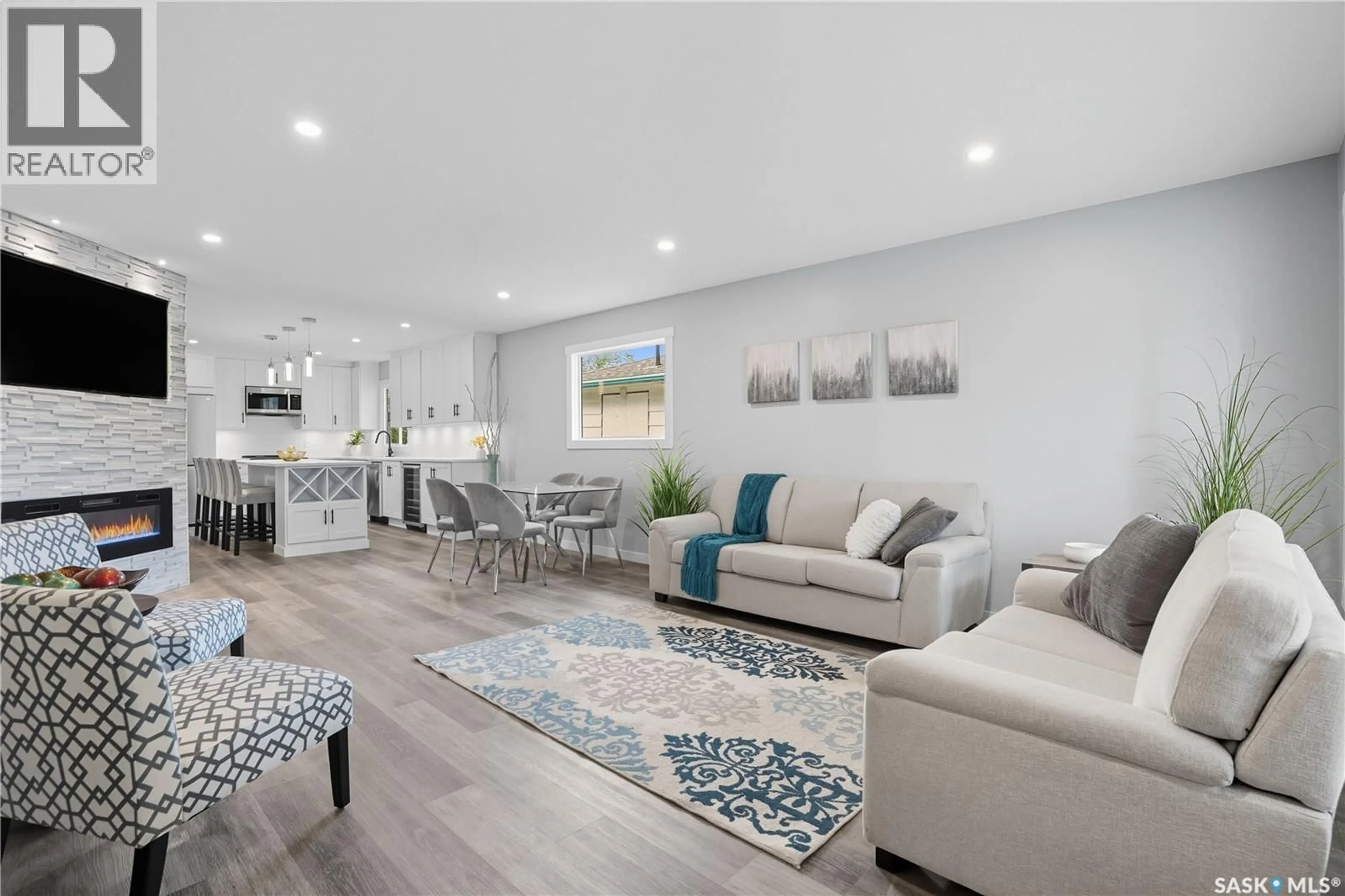 Living room with furniture, unknown for 173 FROOM CRESCENT, Regina Saskatchewan S4N1S9