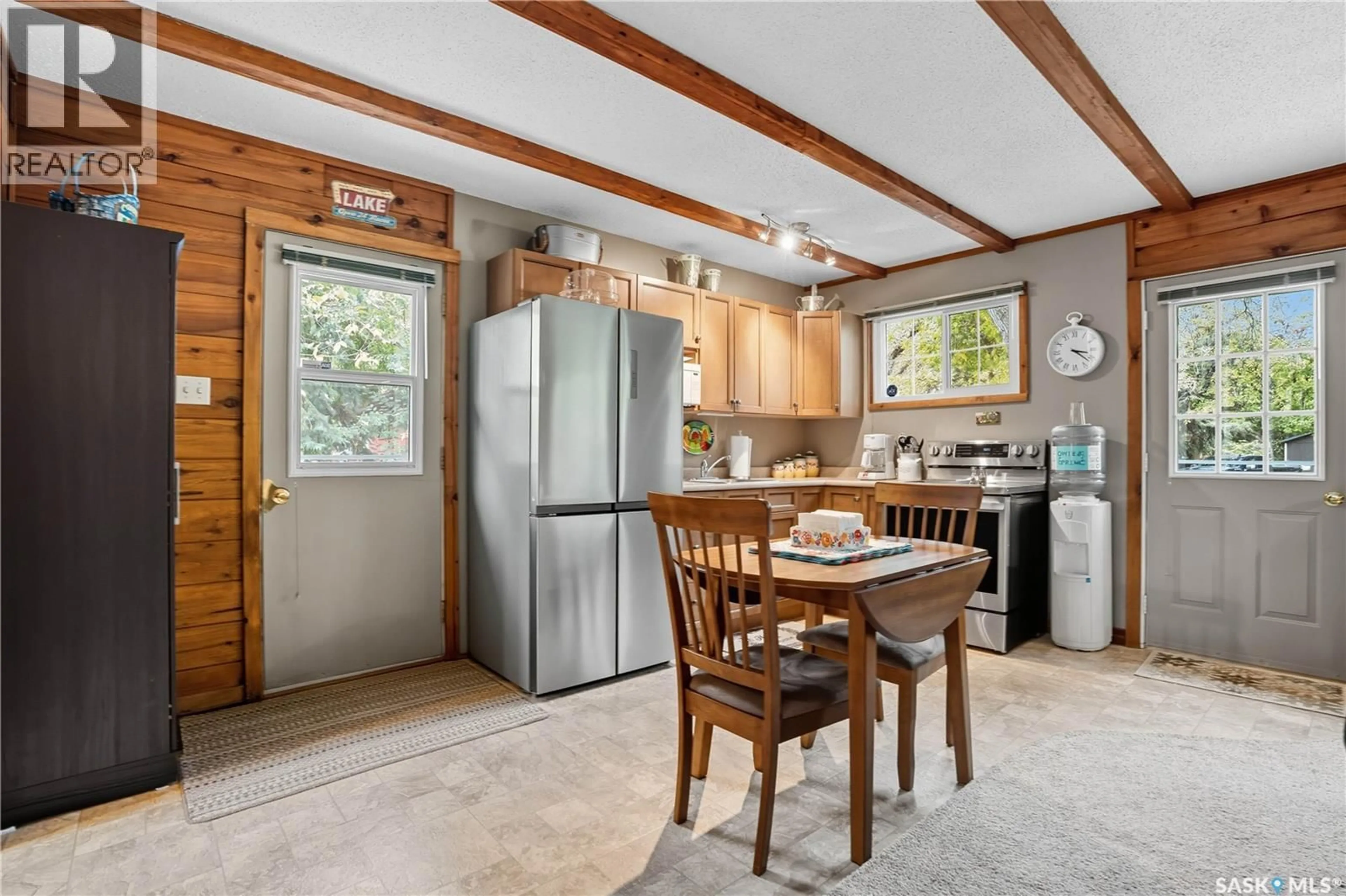 Open concept kitchen, unknown for 267 SMITH STREET, Katepwa Beach Saskatchewan S0G2Y0