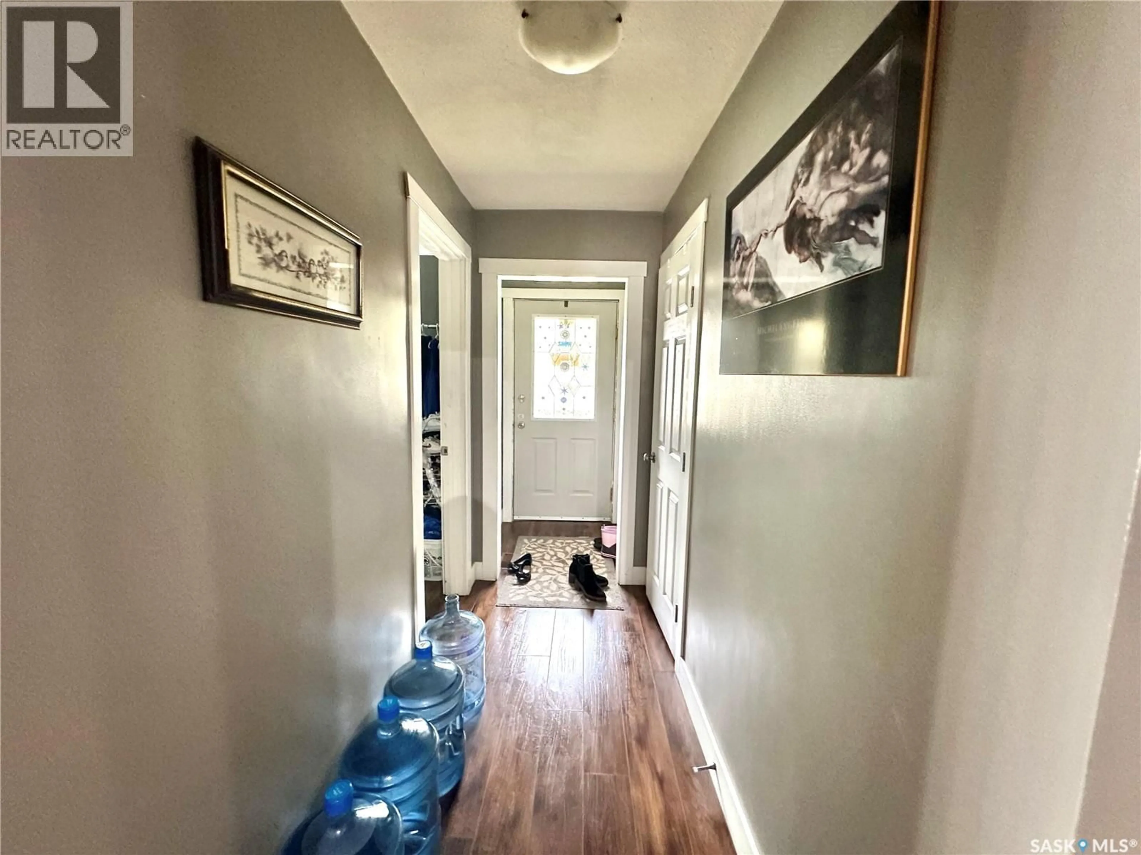 Indoor entryway for 1502 99TH STREET, North Battleford Saskatchewan S9A3Y5
