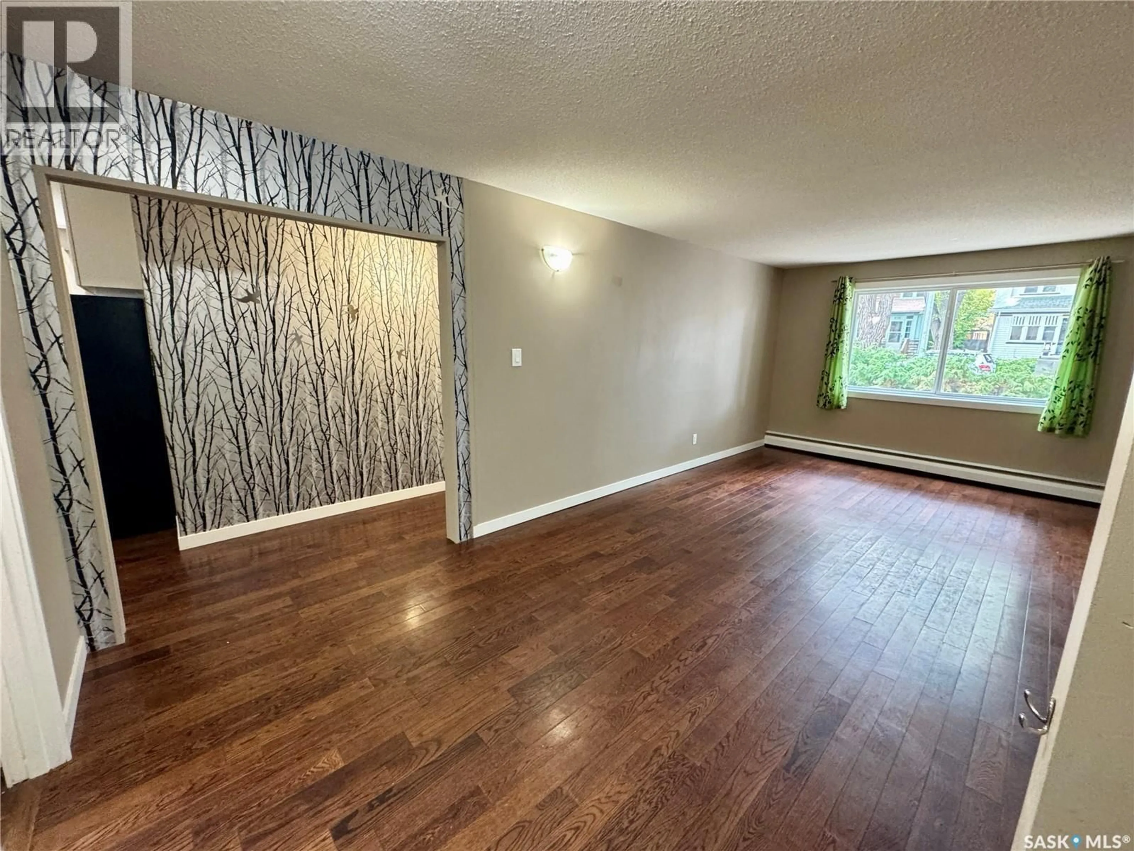 A pic of a room for 7 - 2121 RAE STREET, Regina Saskatchewan S4T2E8