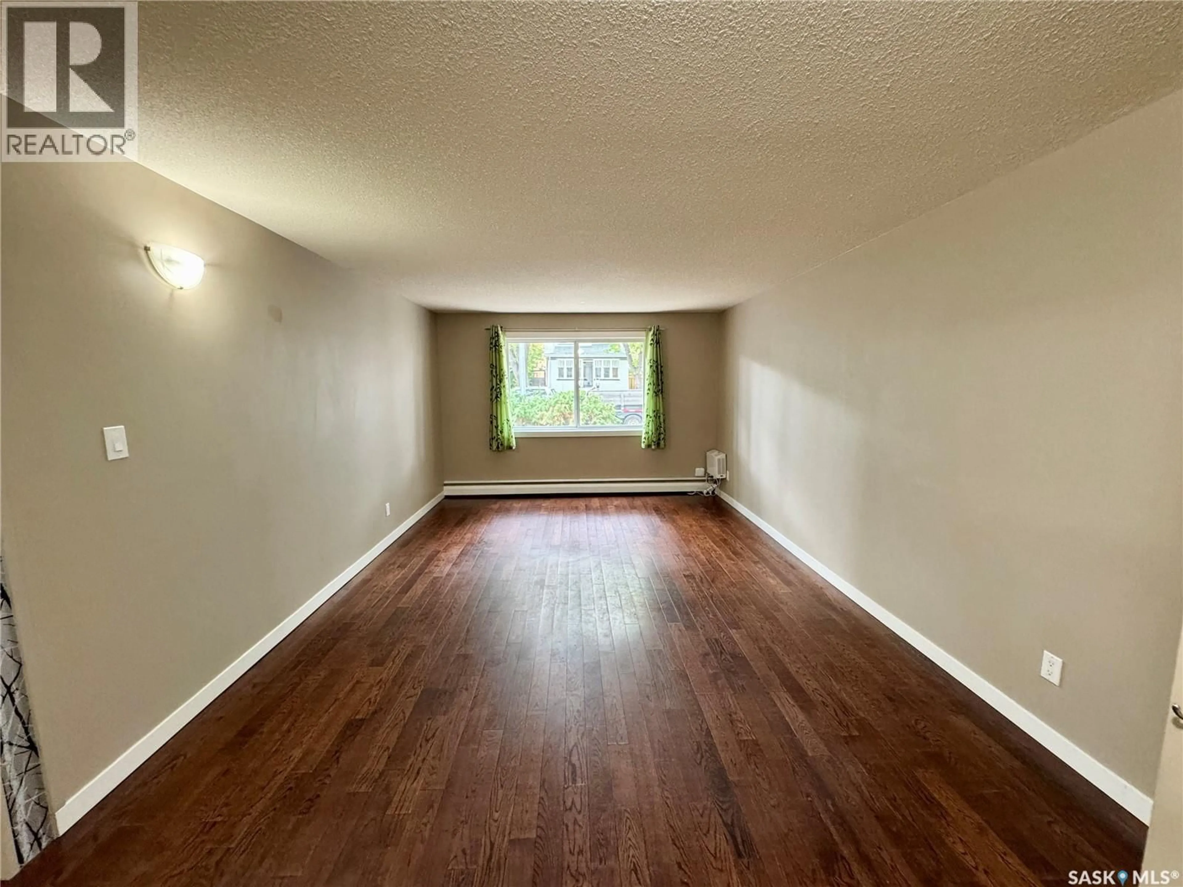 A pic of a room for 7 - 2121 RAE STREET, Regina Saskatchewan S4T2E8
