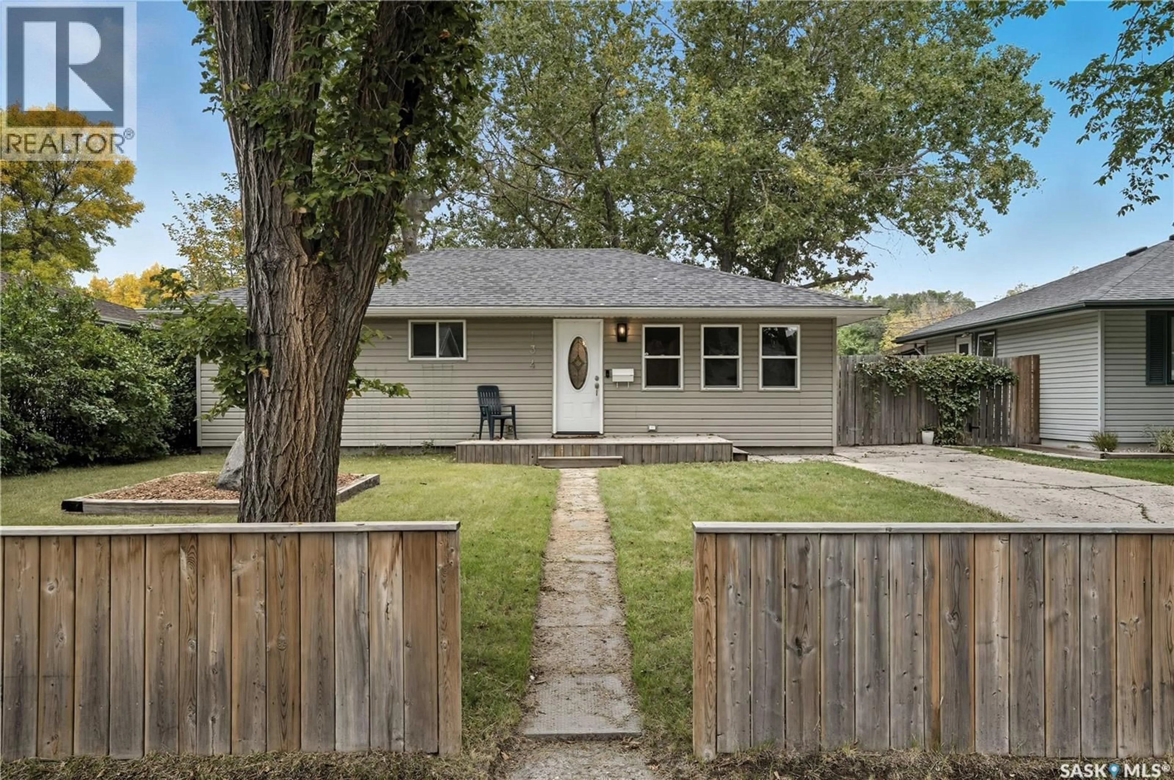 Unknown for 134 CORNWALL STREET, Regina Saskatchewan S4R2Z9