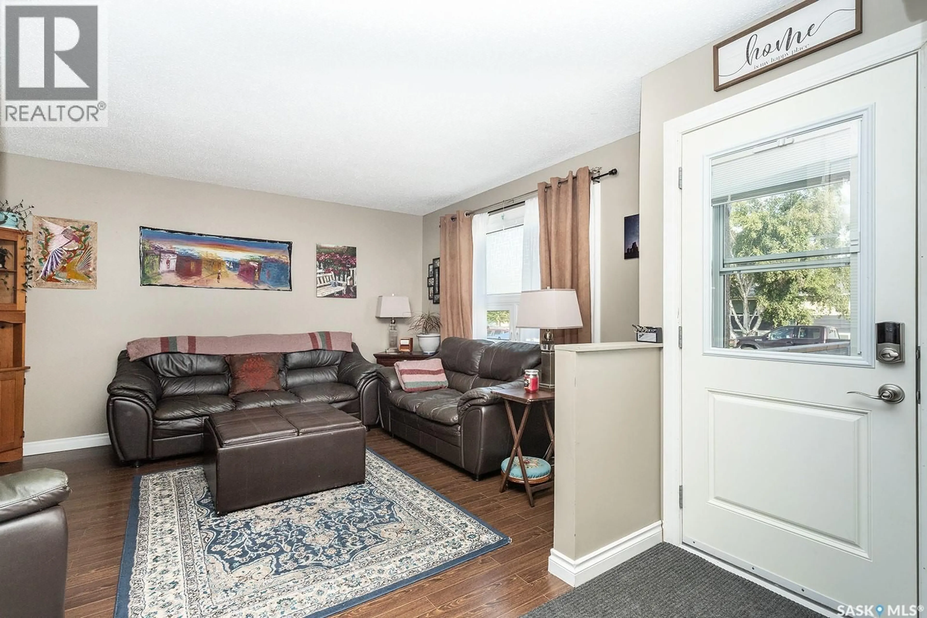 Living room with furniture, unknown for 225 CARTIER CRESCENT, Saskatoon Saskatchewan S7L4M1