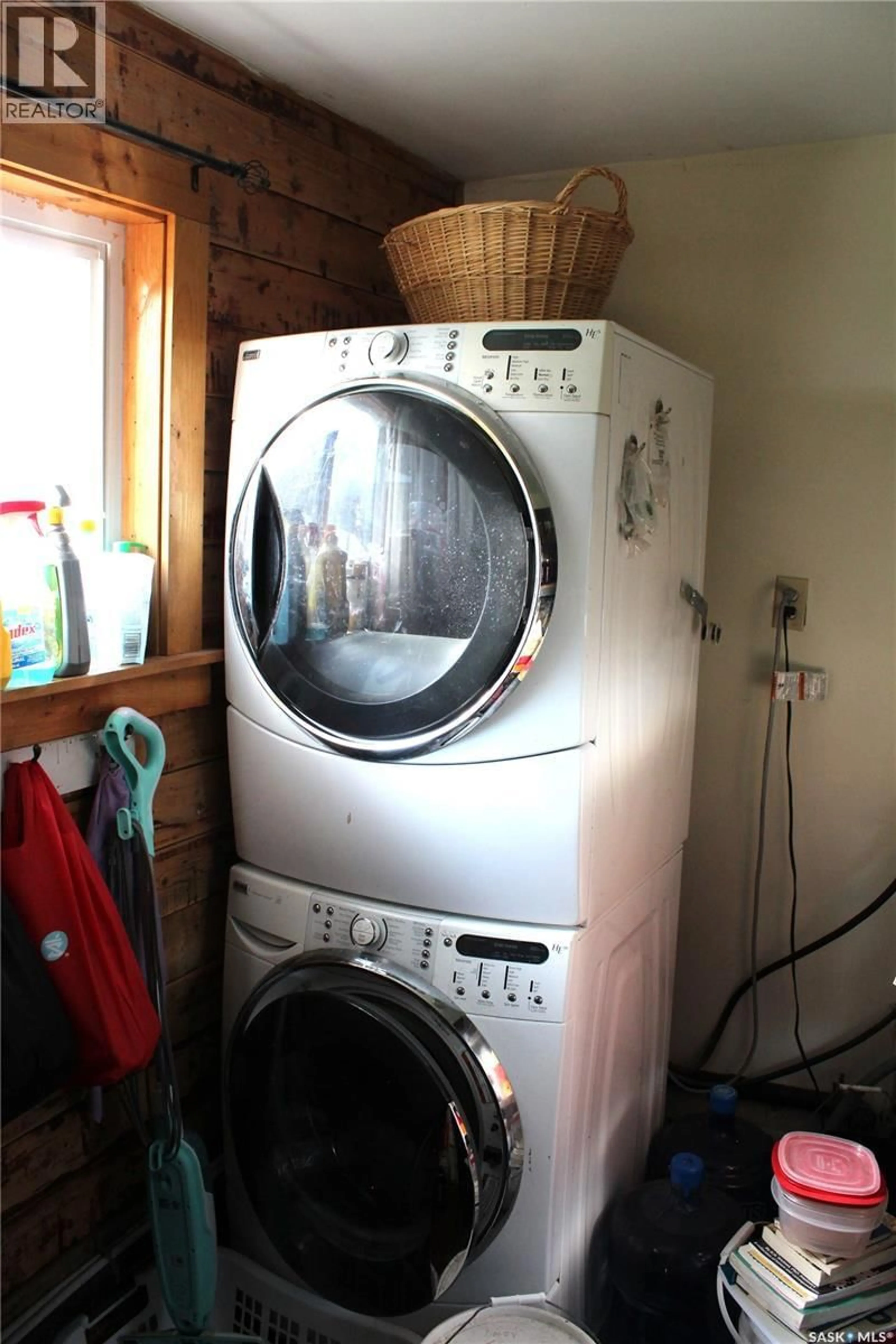 Laundry room for VAUGHTERS ACREAGE, Willow Creek Rm No. 458 Saskatchewan S0E1A0