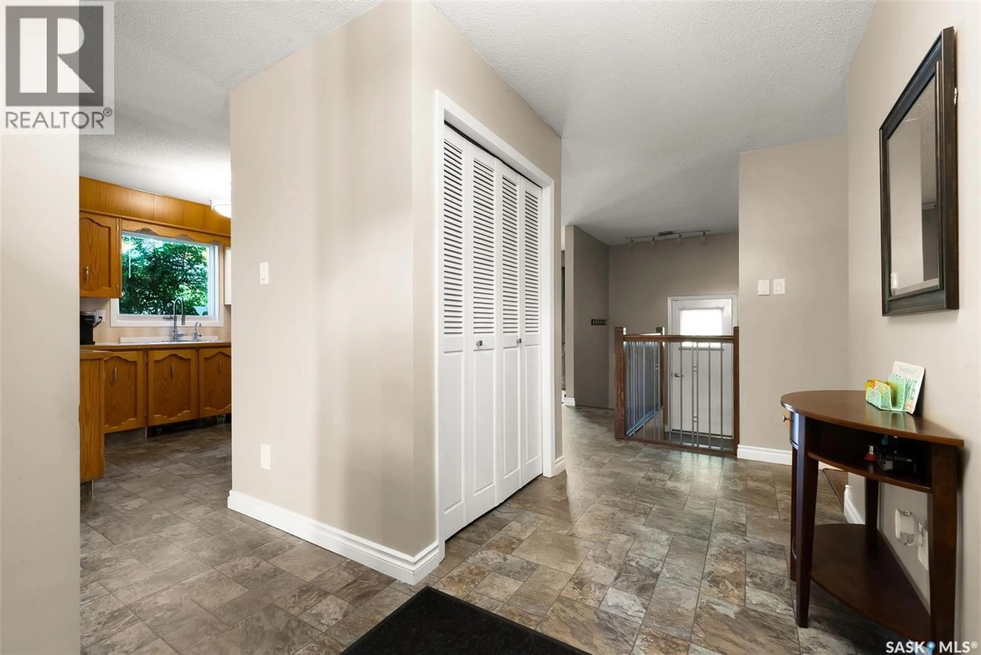 Indoor entryway for 179 MCINNIS CRESCENT, Regina Saskatchewan S4R3E9
