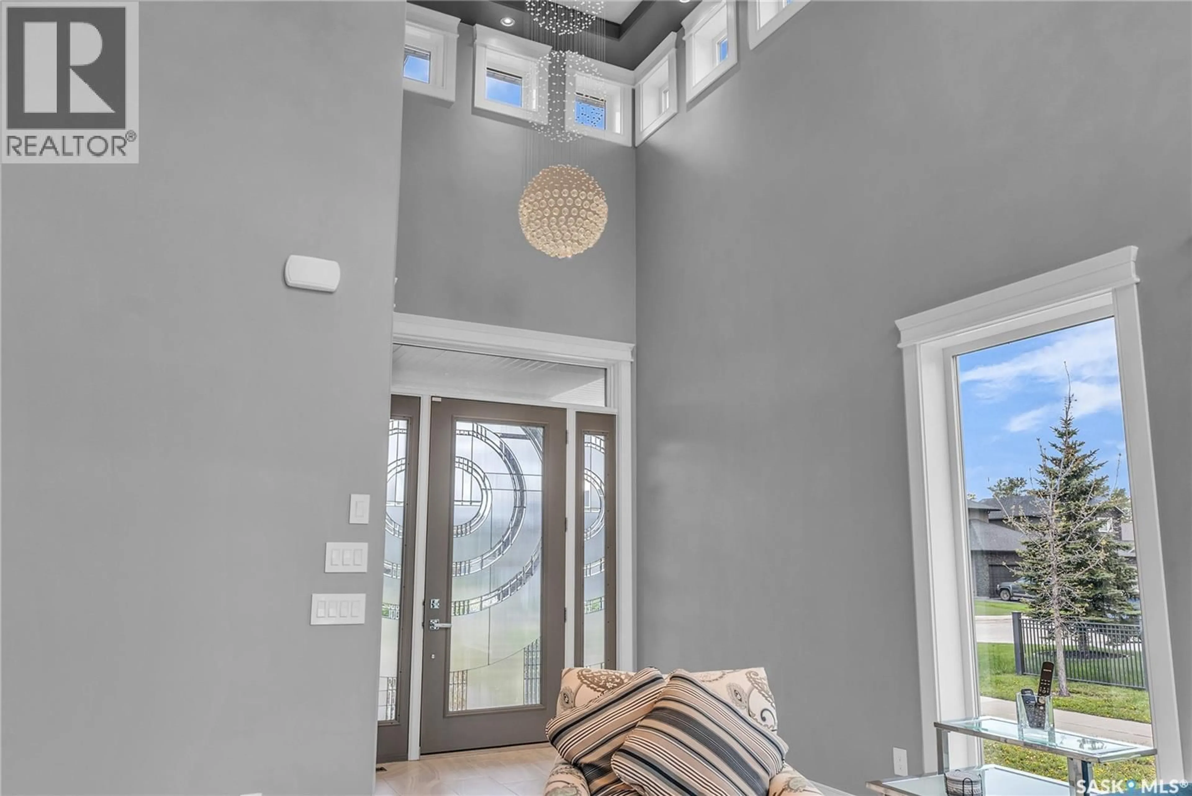 Indoor entryway for 559 ATTON LANE, Saskatoon Saskatchewan S7W0K6