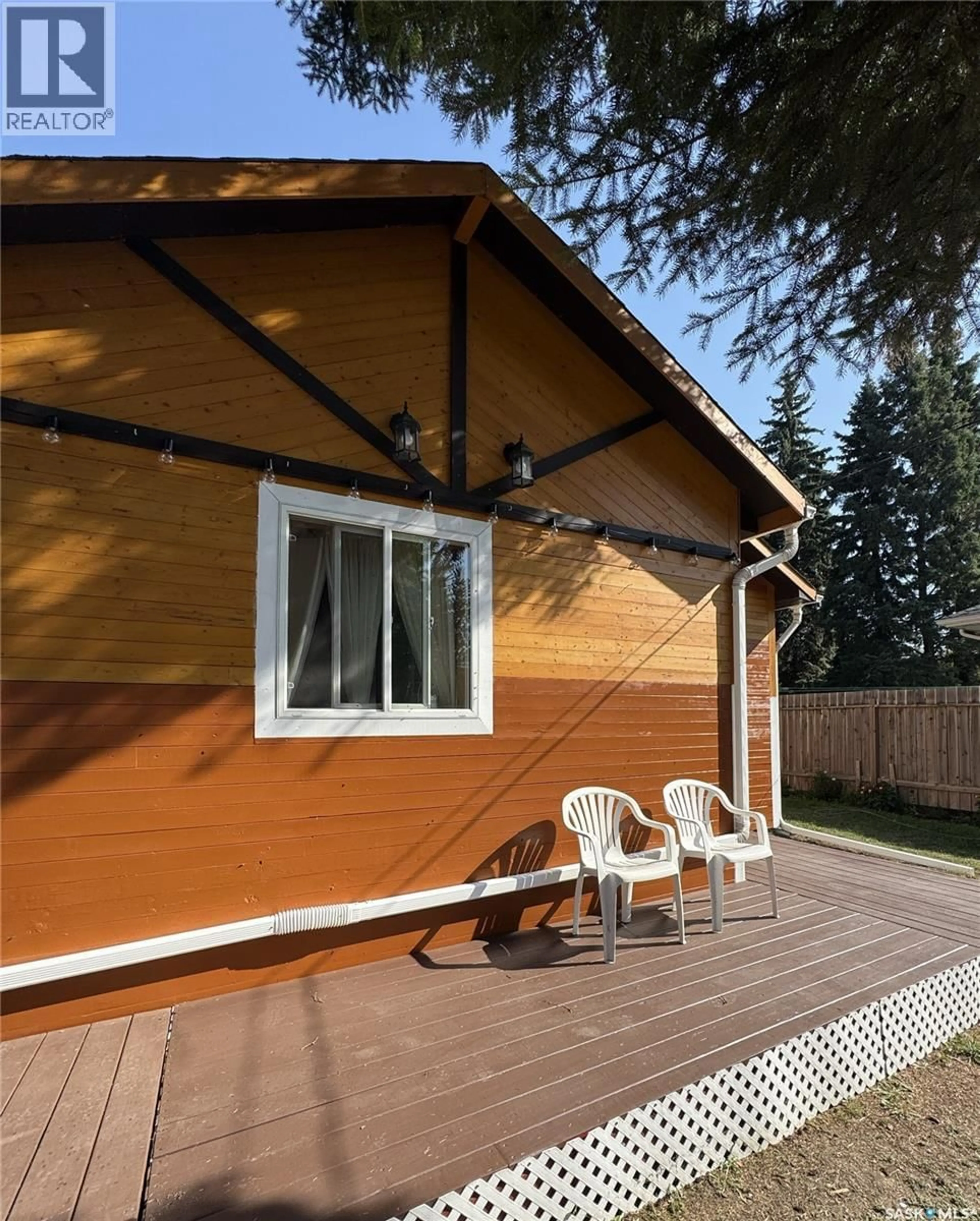 Home with vinyl exterior material, street for 3010 2ND AVENUE, Waldheim Saskatchewan S0K4R0
