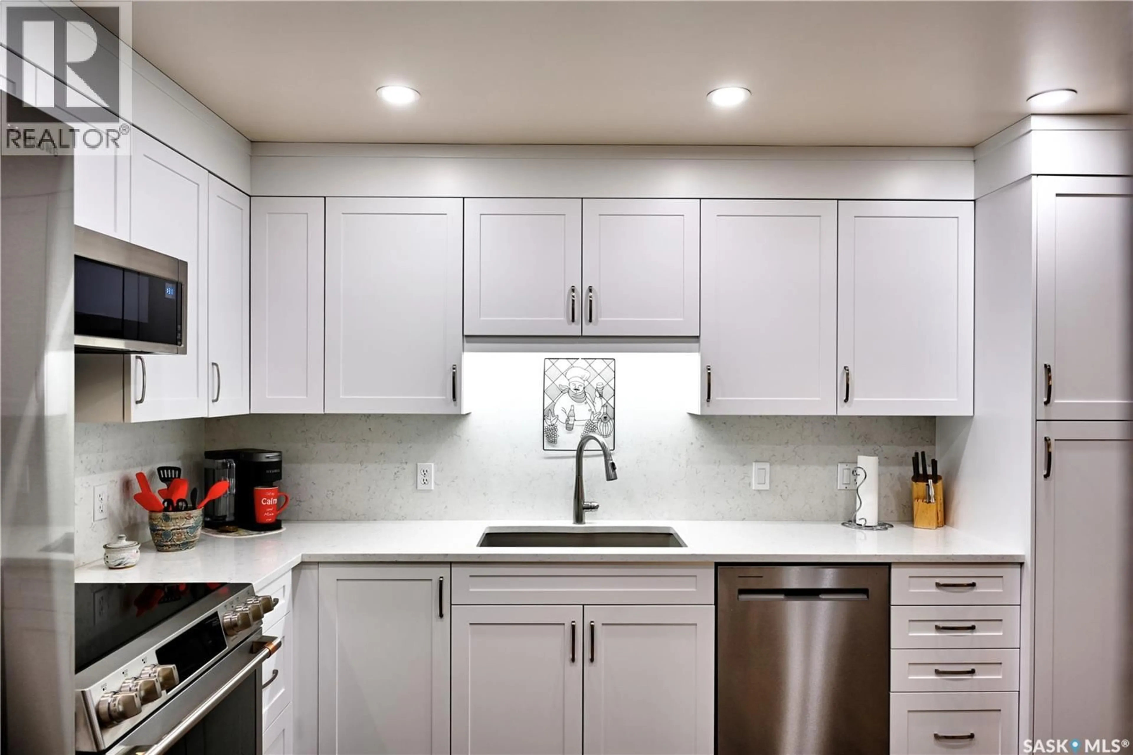 Unknown for 305 - 132 PINEHOUSE DRIVE, Saskatoon Saskatchewan S7K7Z4