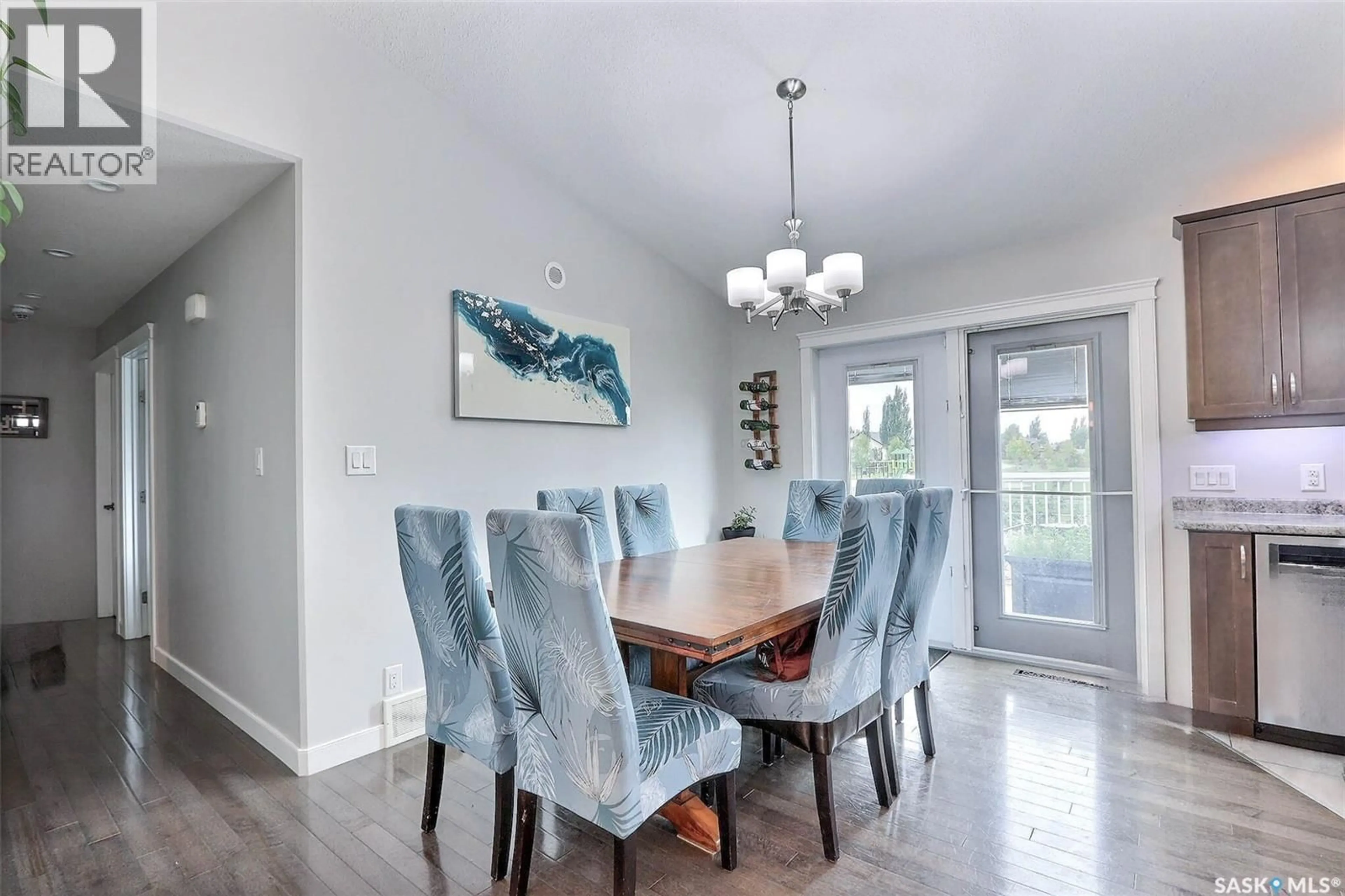 Dining room, unknown for 33 SMILEY DRIVE, Prince Albert Saskatchewan S6X0B3