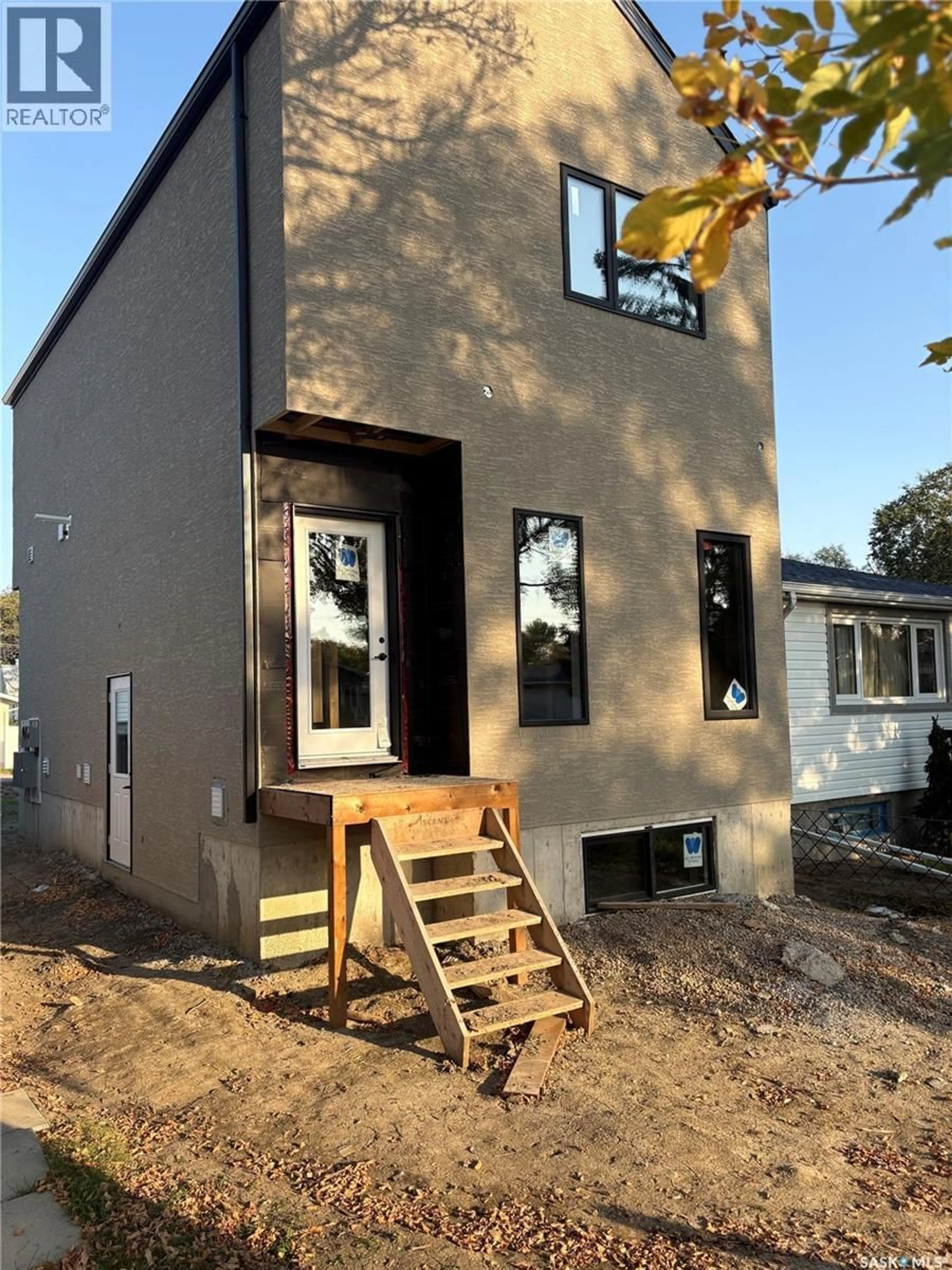 Home with brick exterior material, building for 405 ST JOHN STREET, Regina Saskatchewan S4R1R4