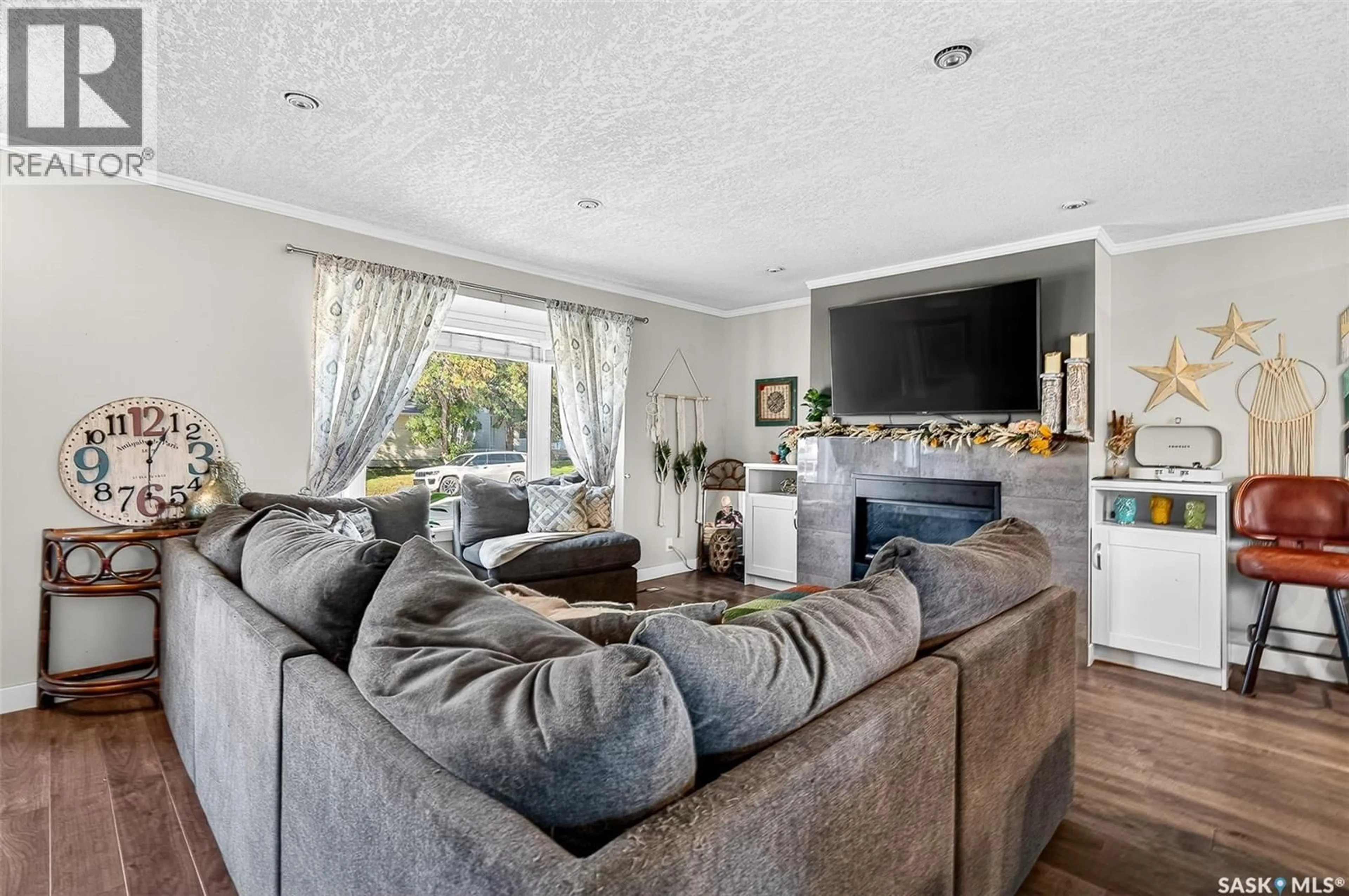 Living room with furniture, unknown for 1082 CORMAN CRESCENT, Moose Jaw Saskatchewan S6H6W1