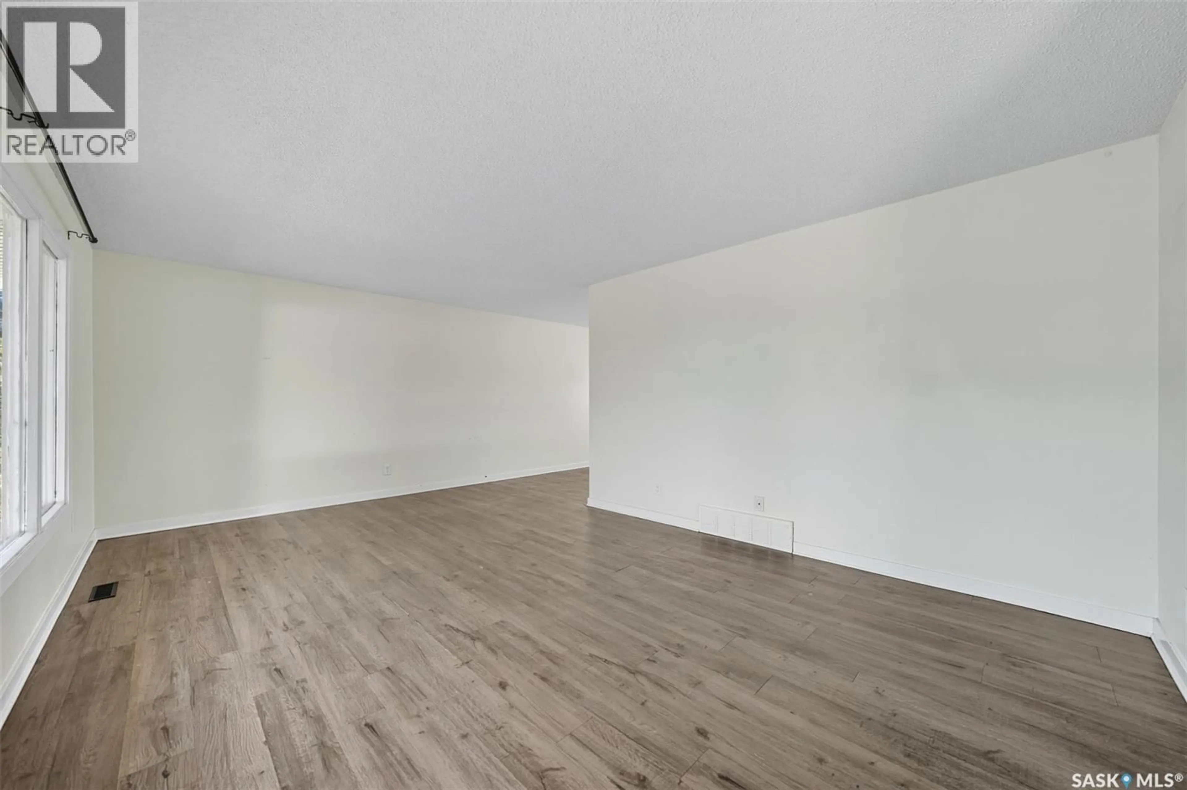 A pic of a room for 266 ASSINIBOINE DRIVE, Saskatoon Saskatchewan S7K4A2