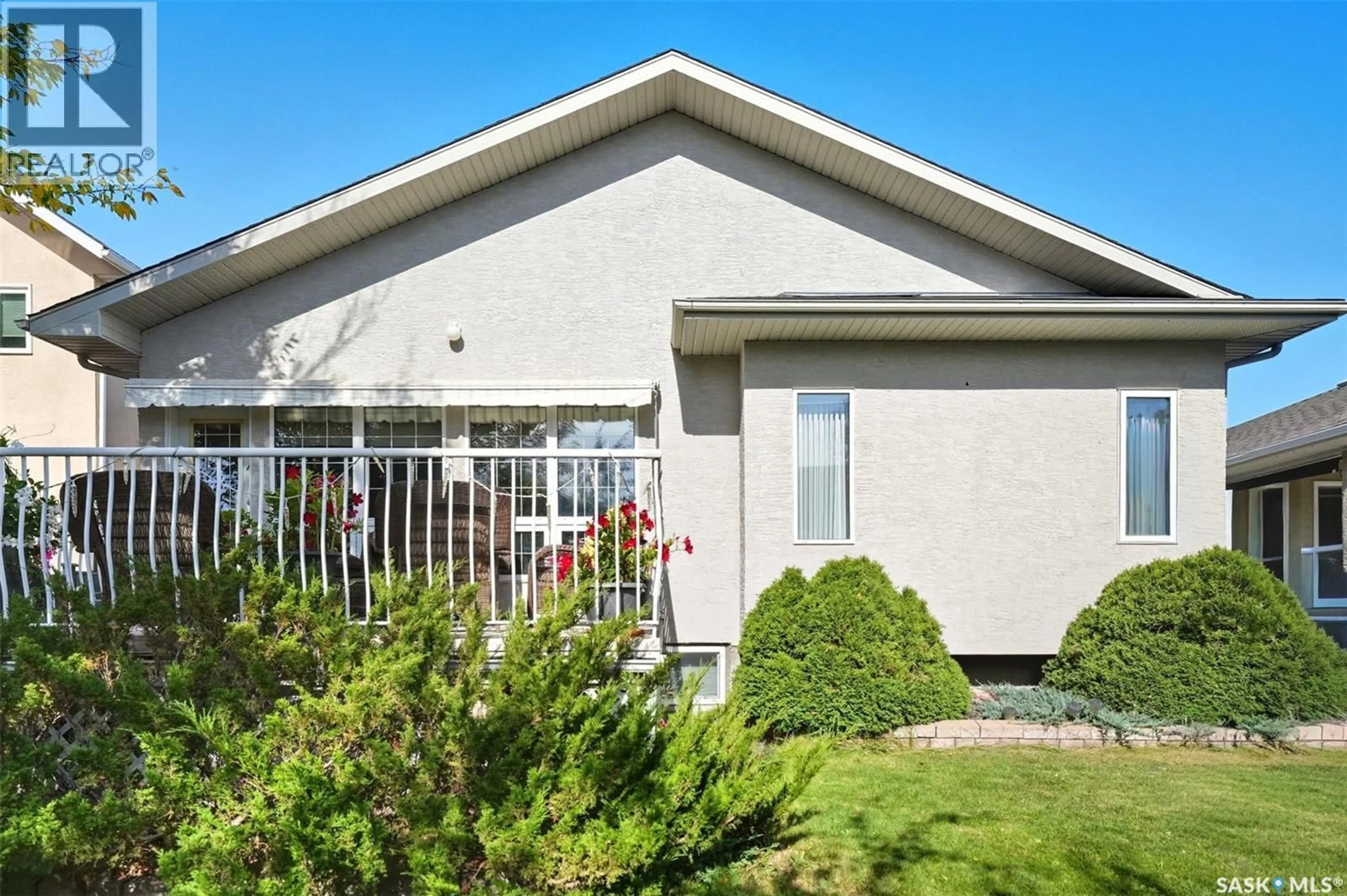 Home with vinyl exterior material, street for 219 BROOKHURST CRESCENT, Saskatoon Saskatchewan S7V1C5