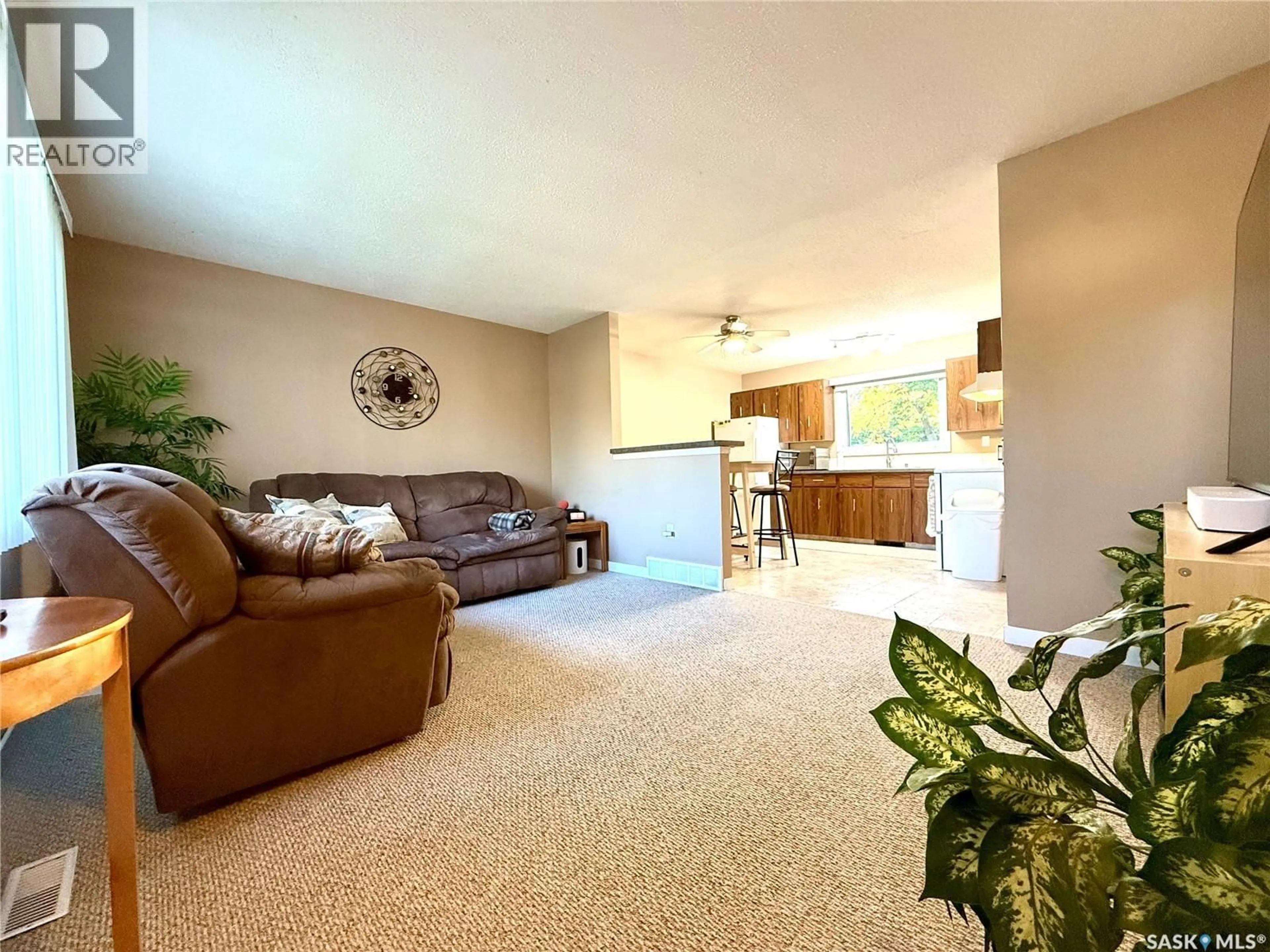 Living room with furniture, unknown for 113 MATHESON CRESCENT, Yorkton Saskatchewan S3N3M2