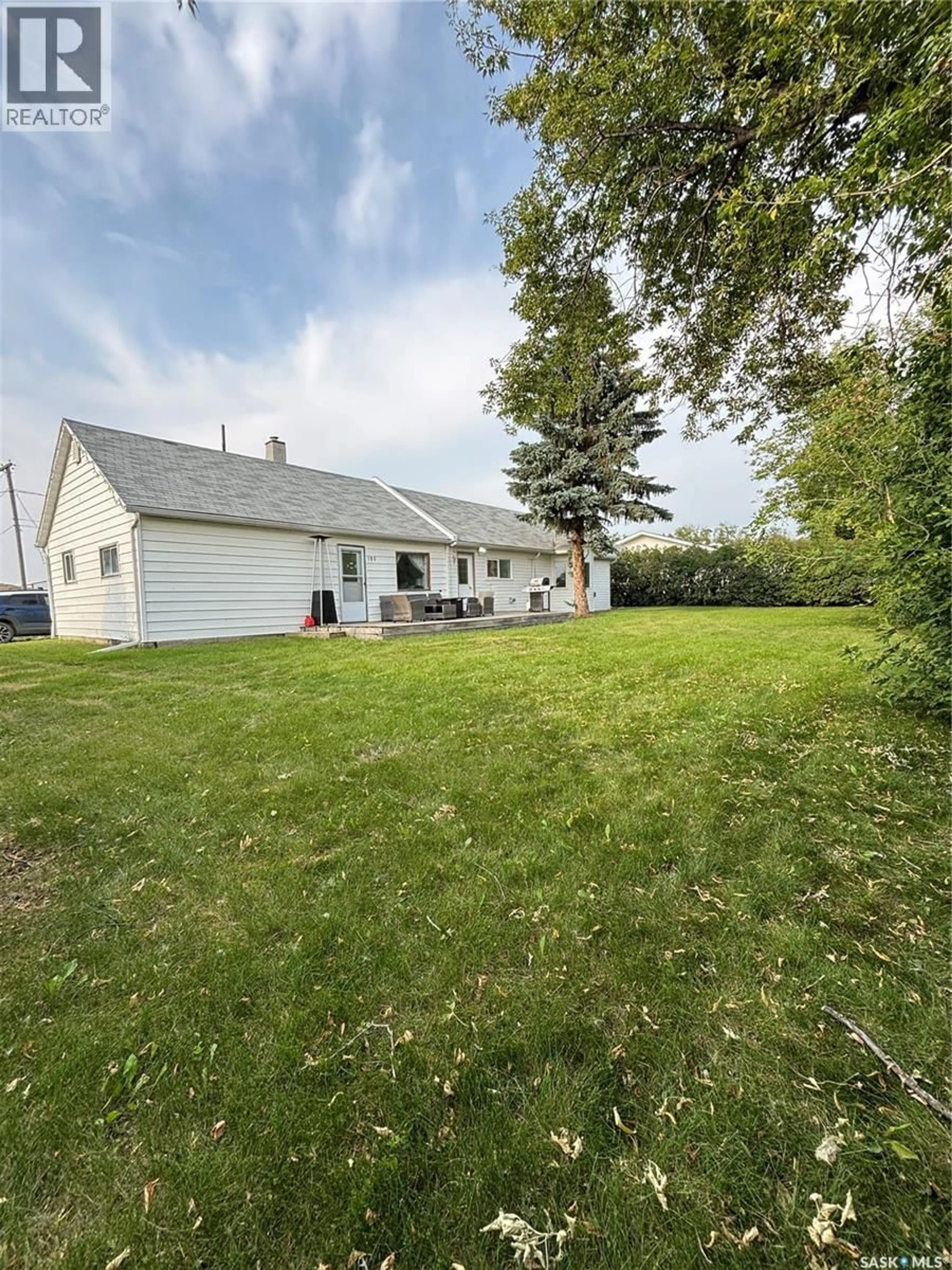 A pic from outside/outdoor area/front of a property/back of a property/a pic from drone, unknown for 105 MAIN STREET, Meota Saskatchewan S0M1X0