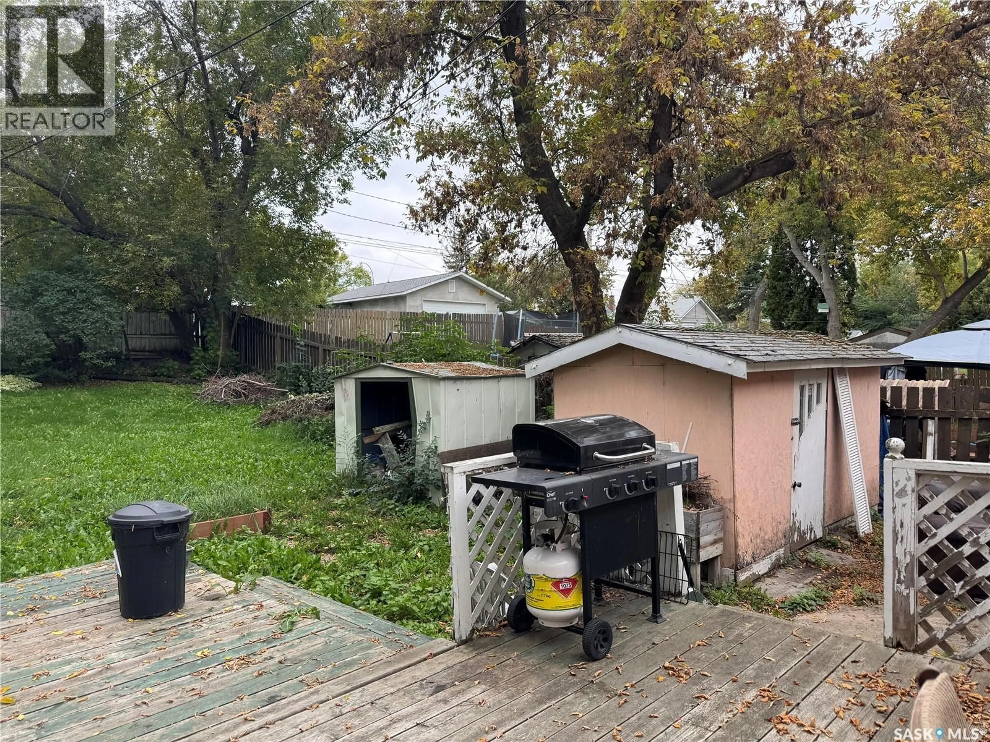 Shed for 1041 3RD STREET, Prince Albert Saskatchewan S6V0J4