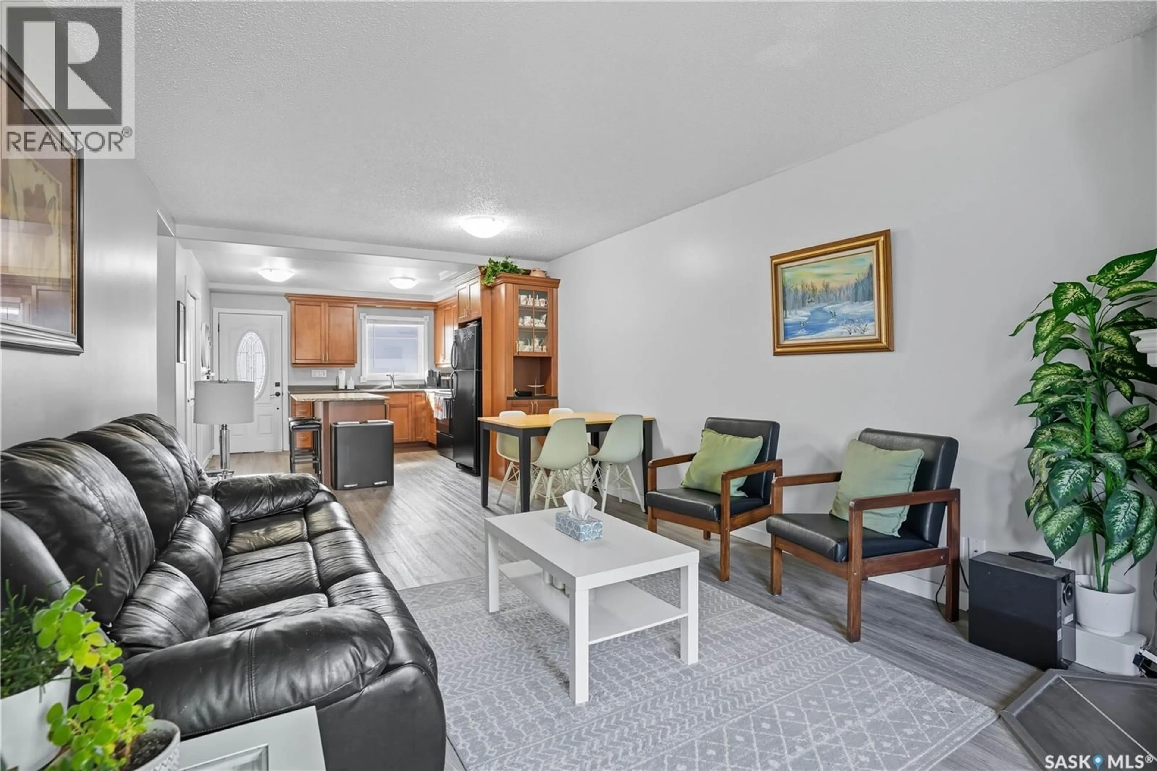 Living room with furniture, unknown for 162 CEDAR MEADOW DRIVE, Regina Saskatchewan S4X3J6