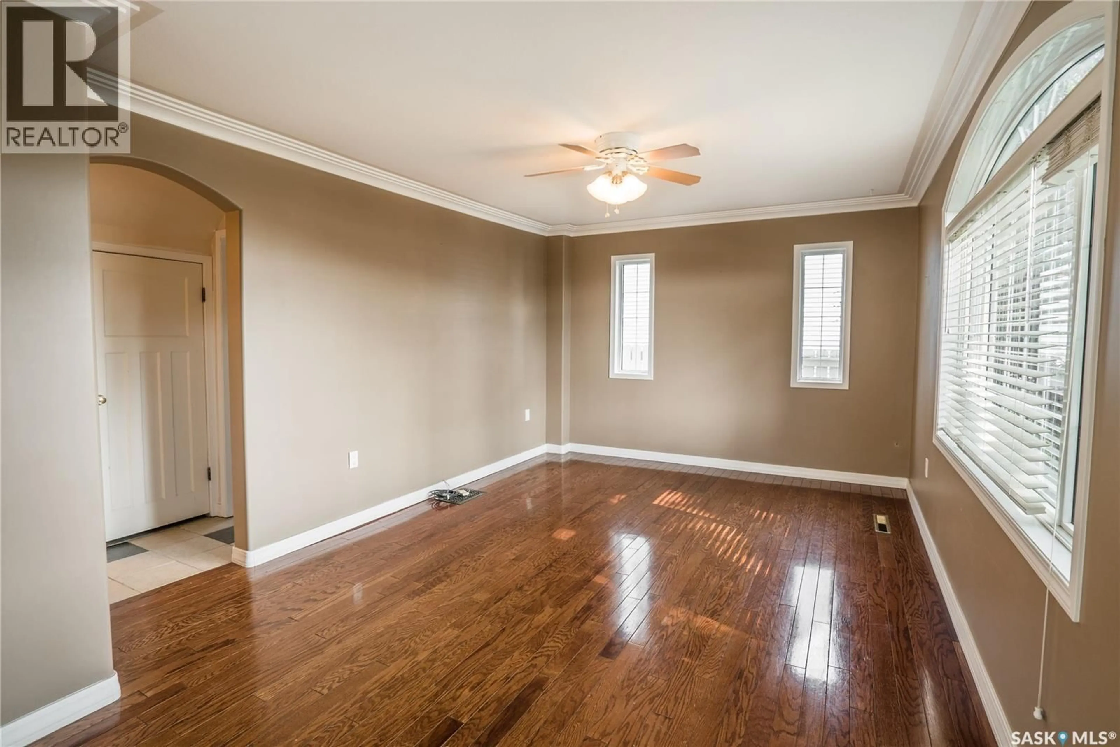 A pic of a room for 217 WILLOW STREET, Saskatoon Saskatchewan S7J0C3