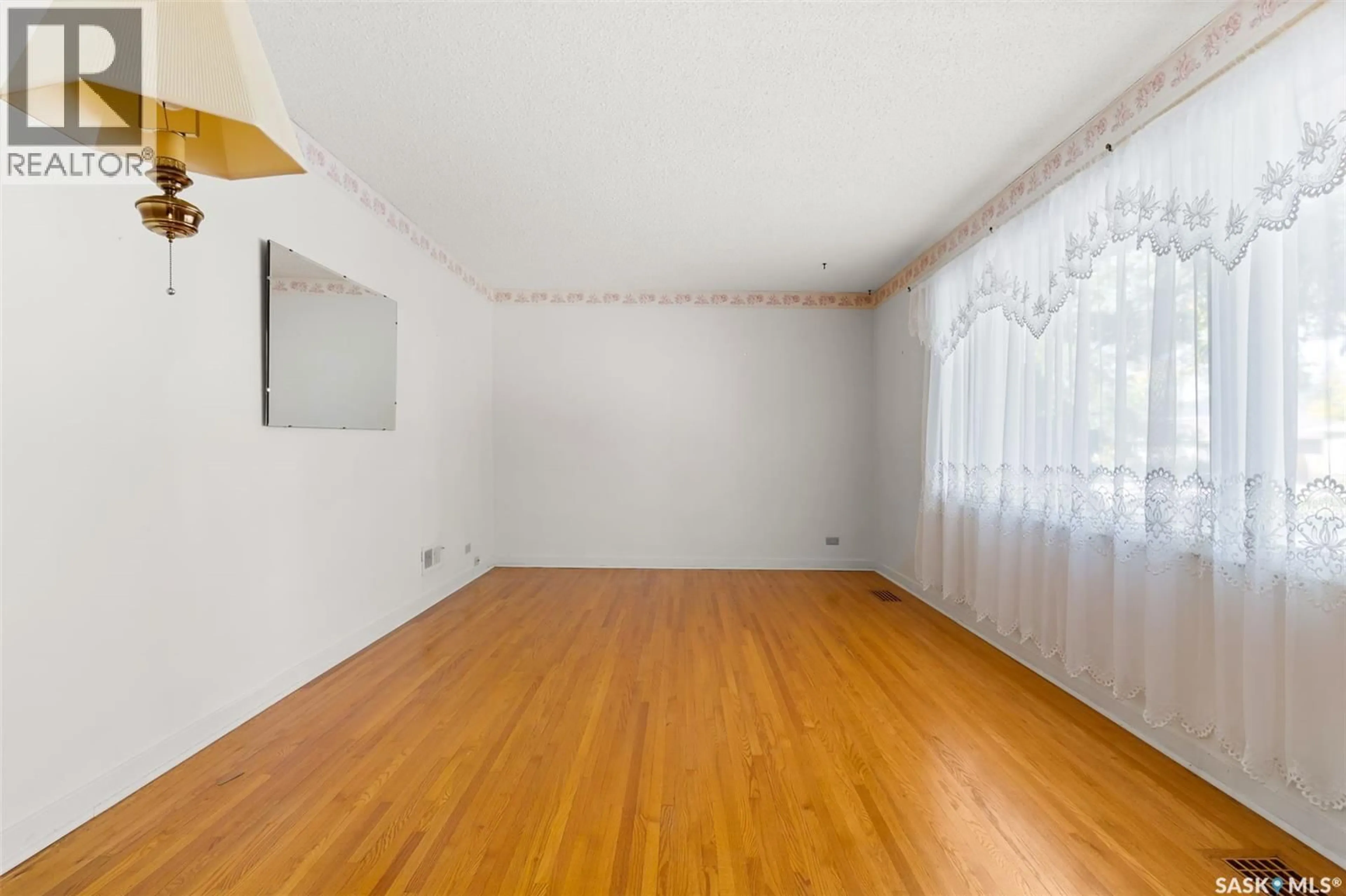 A pic of a room for 2811 SINTON AVENUE, Regina Saskatchewan S4S1K4