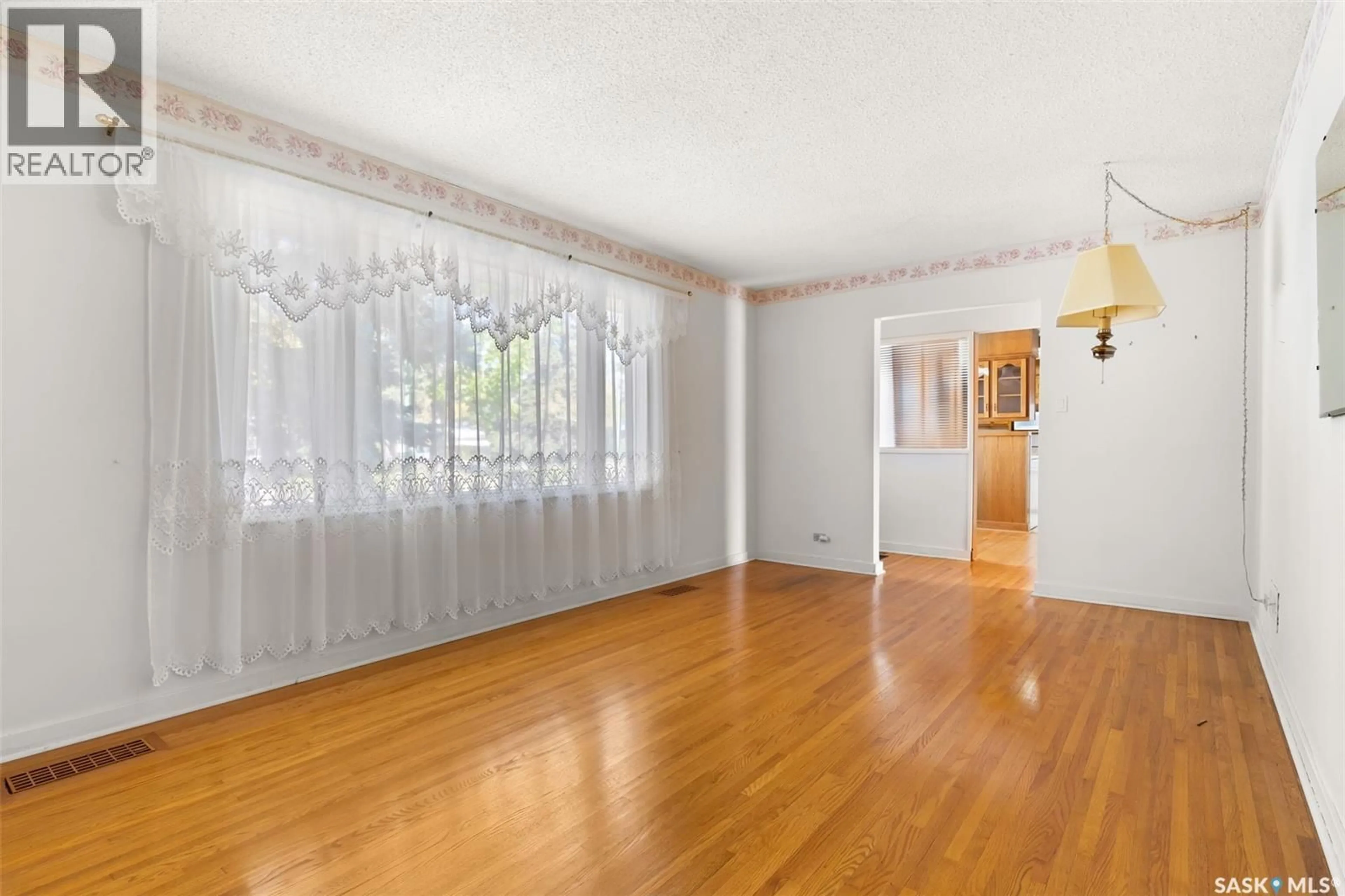 A pic of a room for 2811 SINTON AVENUE, Regina Saskatchewan S4S1K4