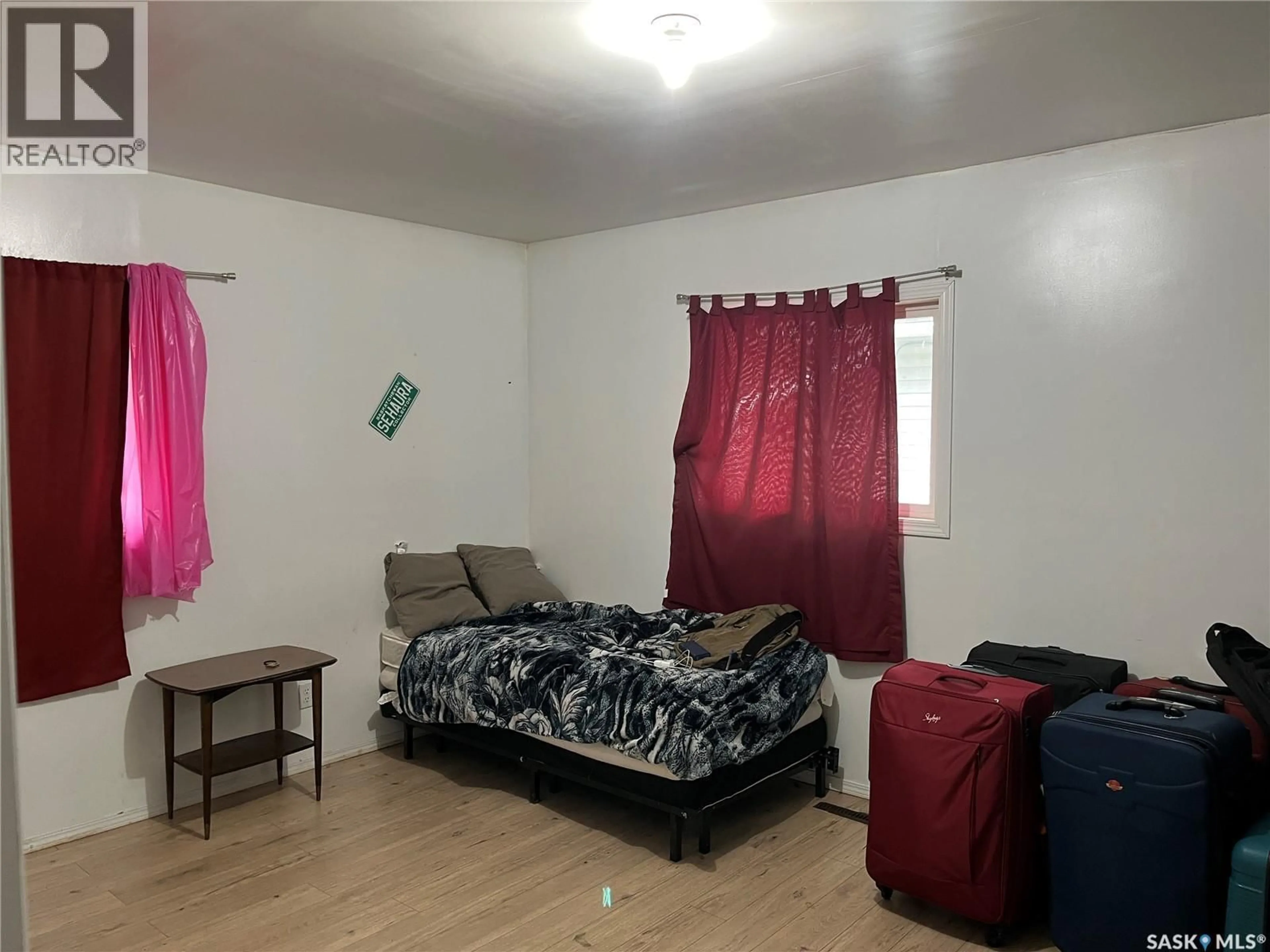 A pic of a room for 345 19TH STREET, Prince Albert Saskatchewan S6V1J8