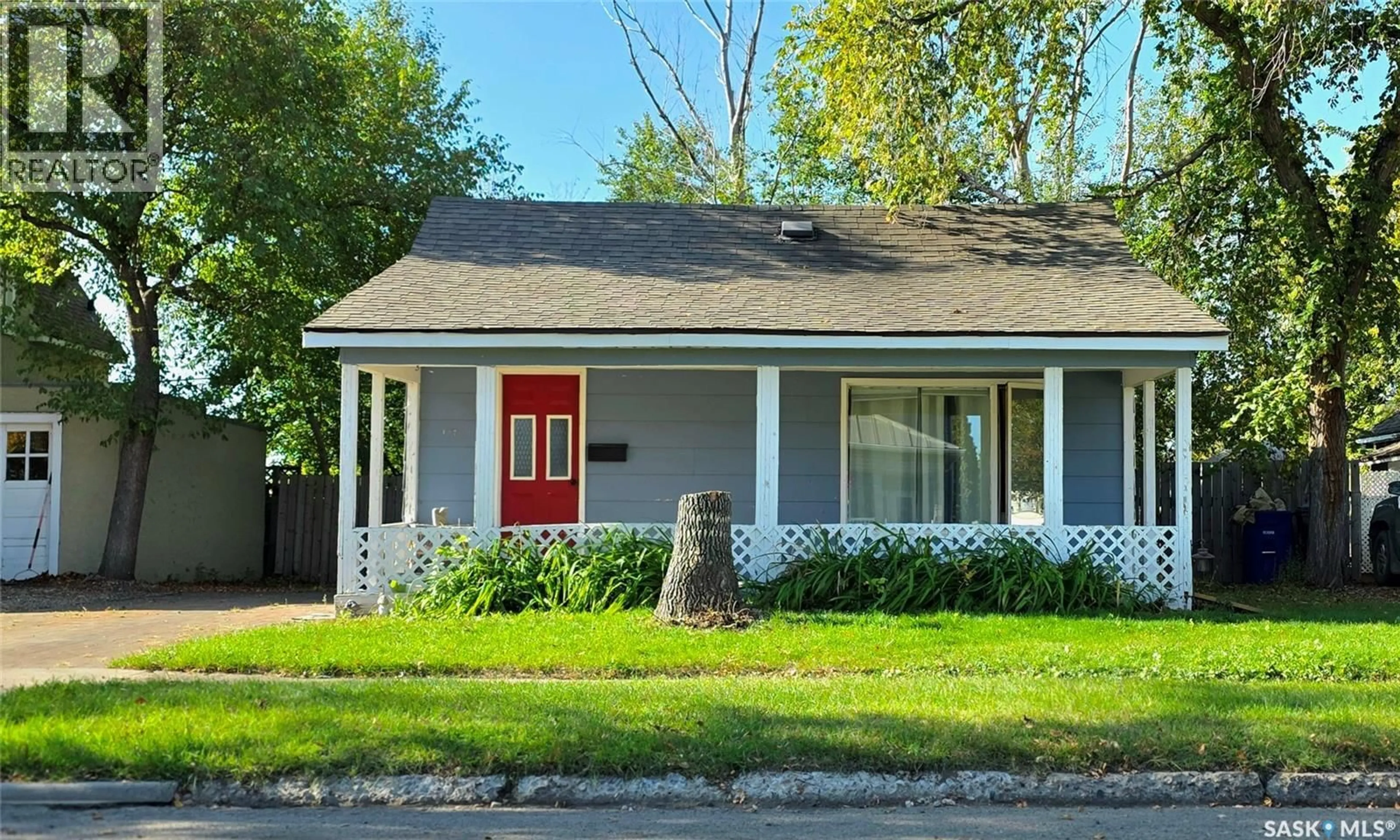 Home with vinyl exterior material, street for 1326 2ND STREET, Estevan Saskatchewan S4A0M4