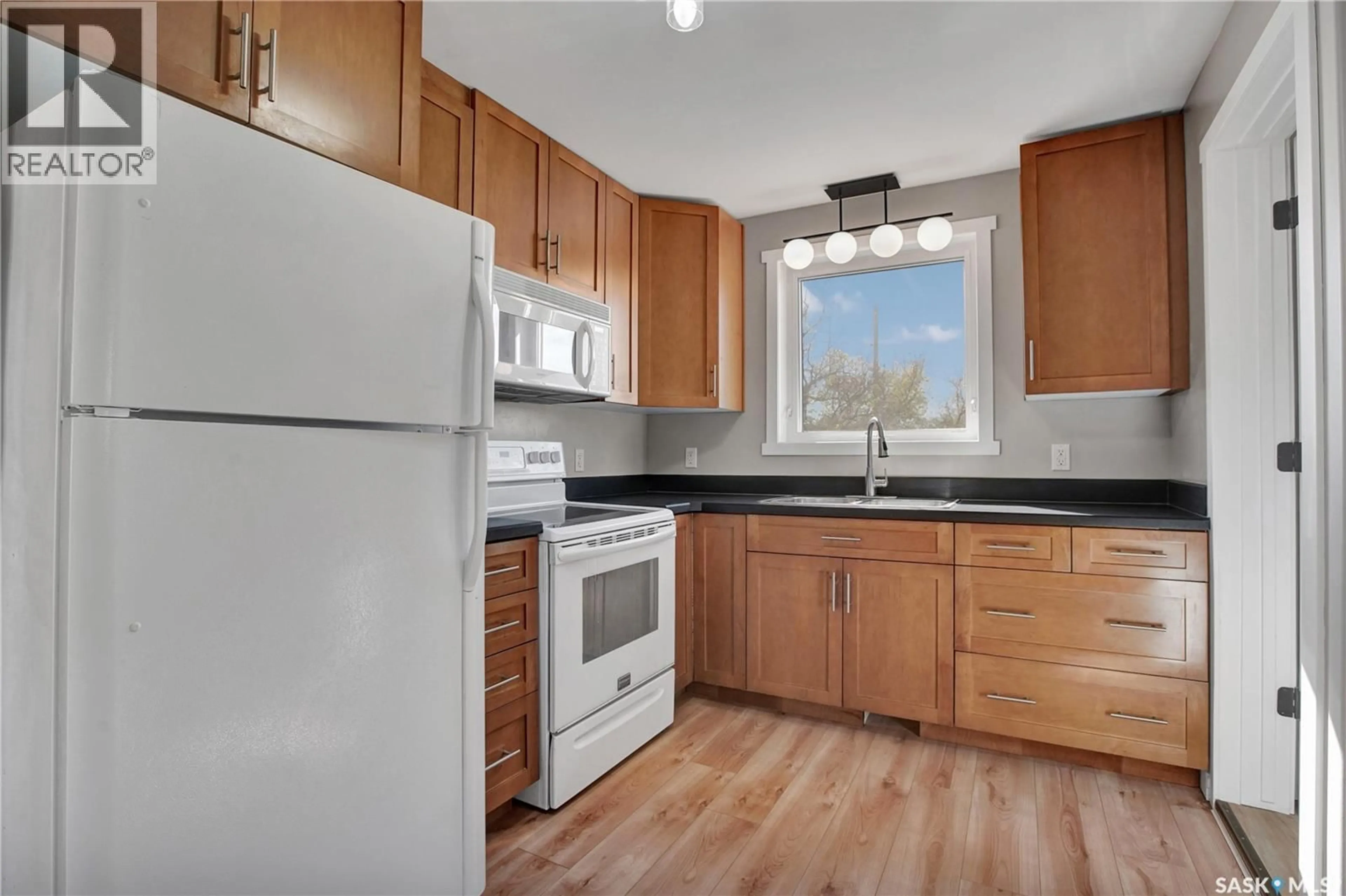 Standard kitchen, unknown for 764 ANDRE STREET, Duck Lake Saskatchewan S0K1J0