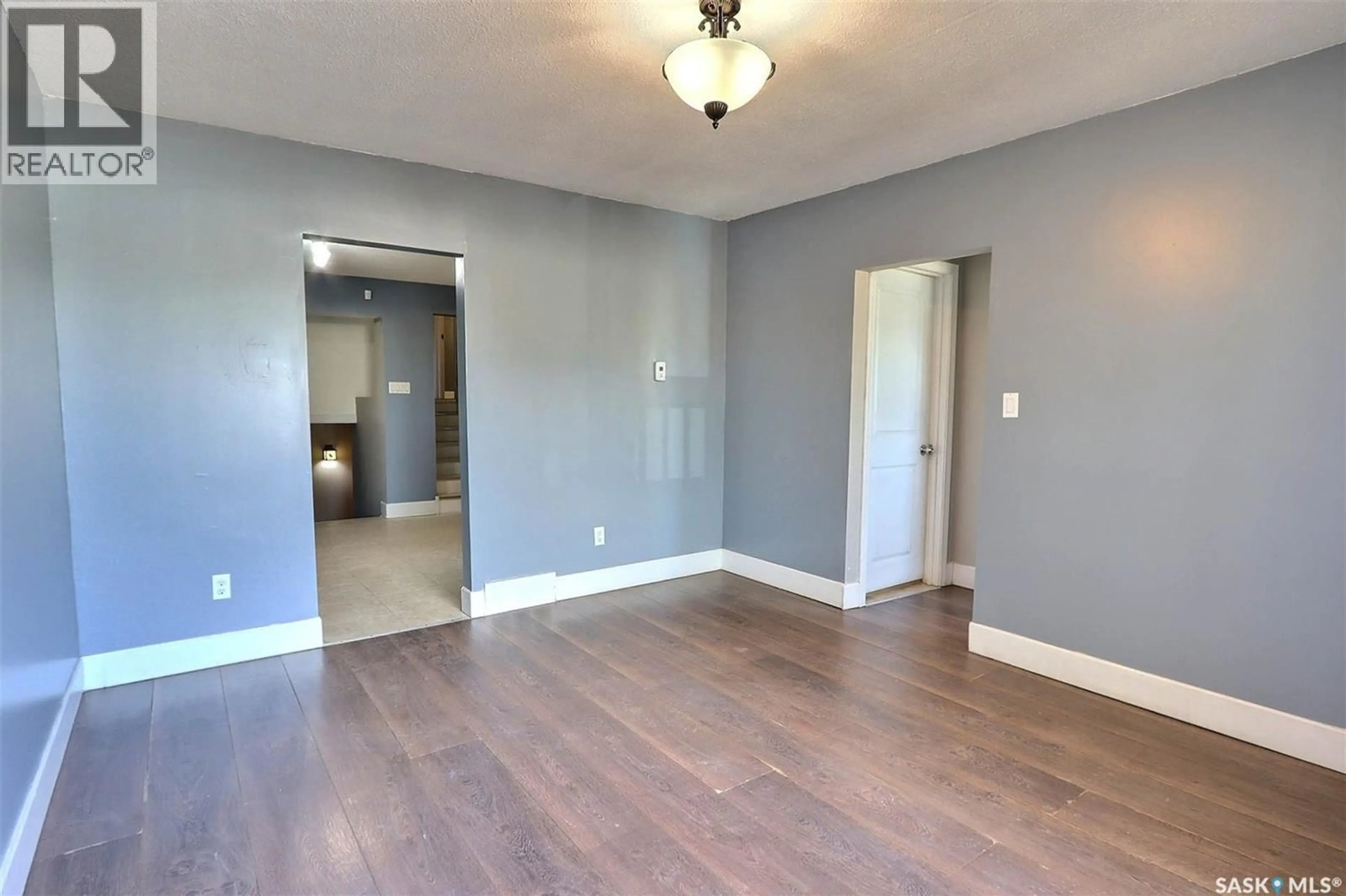 A pic of a room for 669 18TH STREET, Prince Albert Saskatchewan S6V4A7