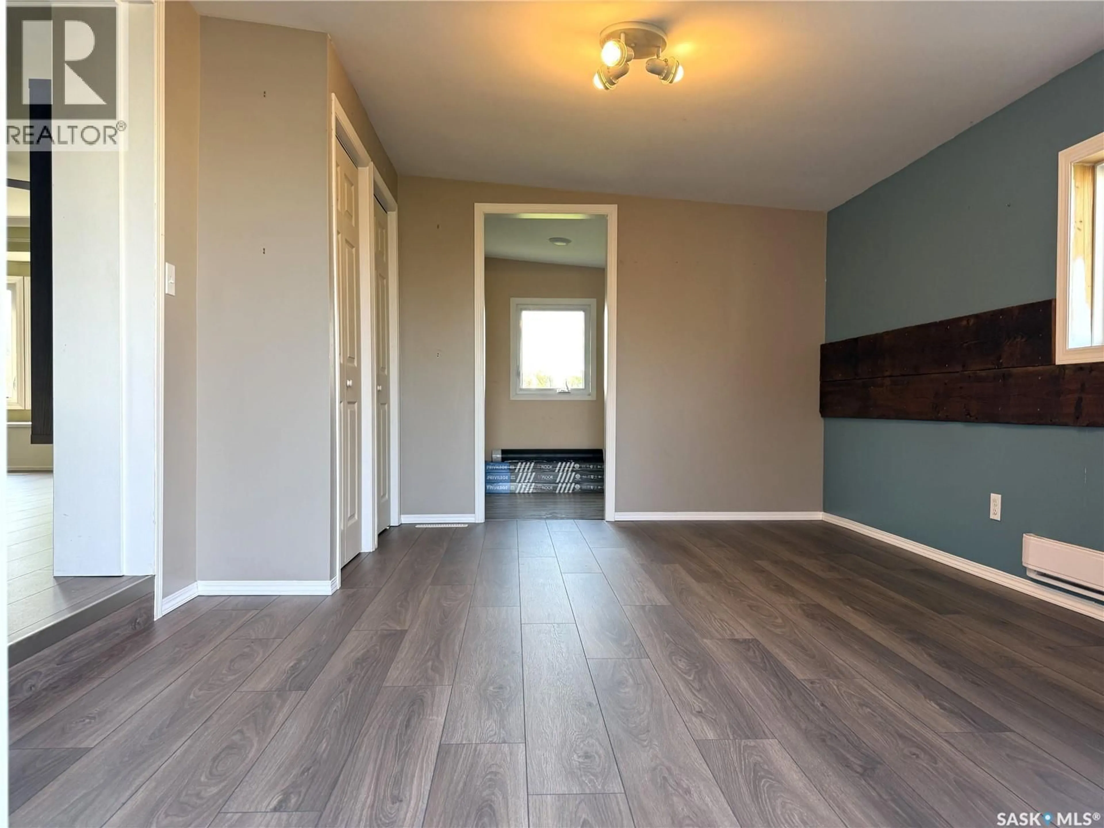 Unknown for 702 4TH AVENUE, Melville Saskatchewan S0A2P0